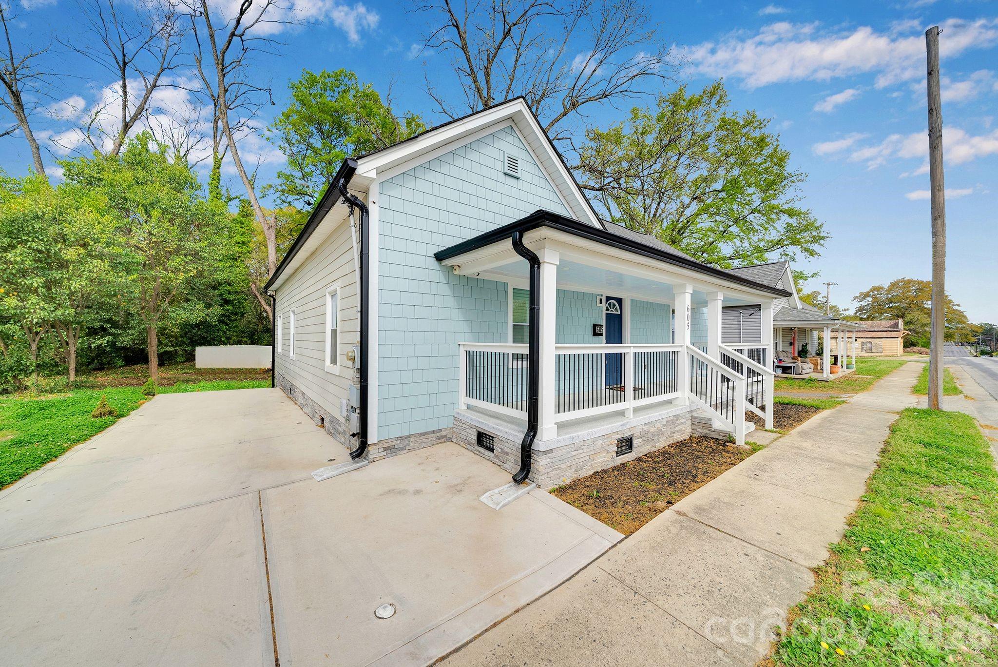 605 S Marietta St, Gastonia, NC 28052