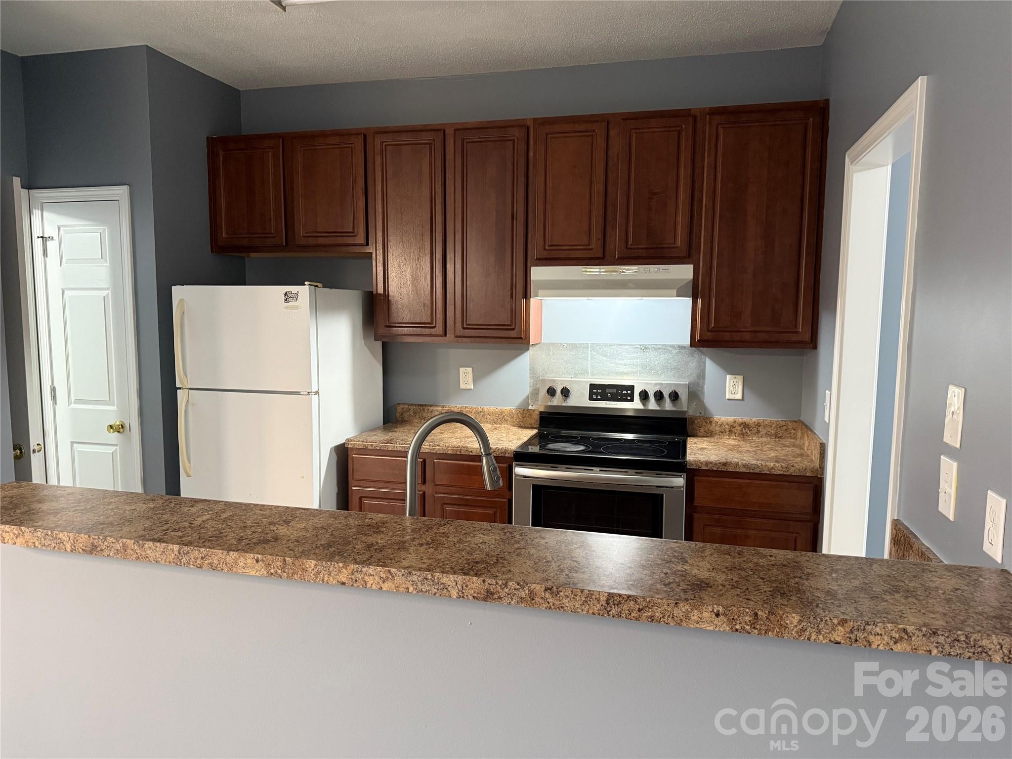 5411 E Nc 150 Hw #6, Lincolnton, NC 28092