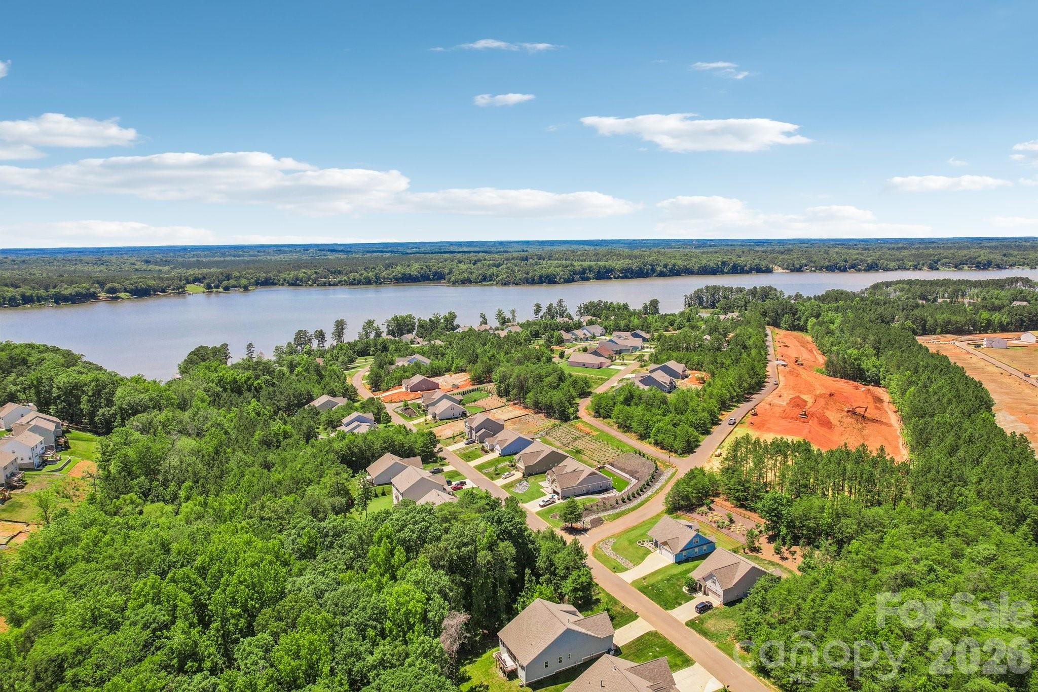 10117 Lakeshore Dr, Lancaster, SC 29720