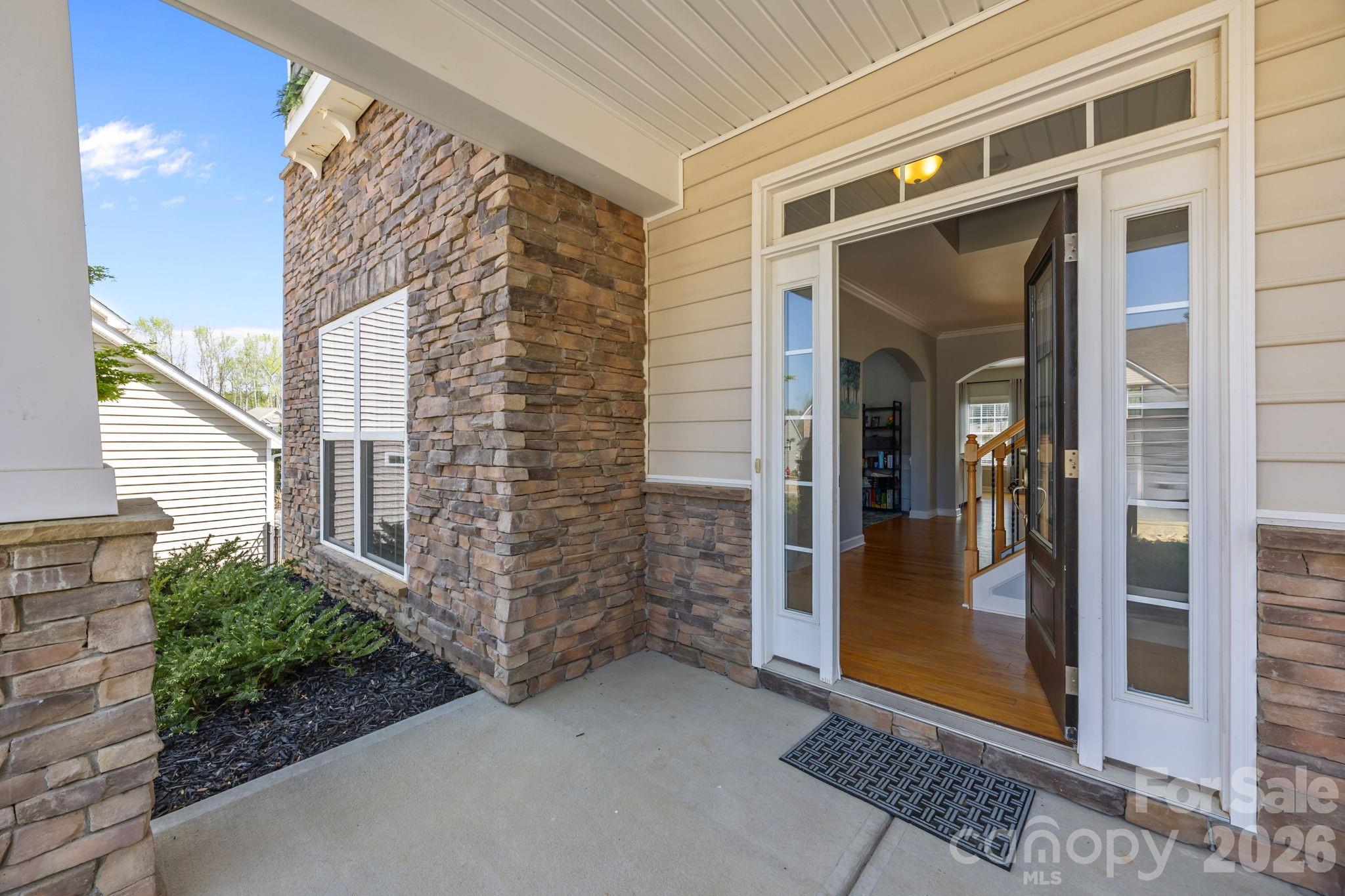 1982 Smokey Quartz Rd, Davidson, NC 28036