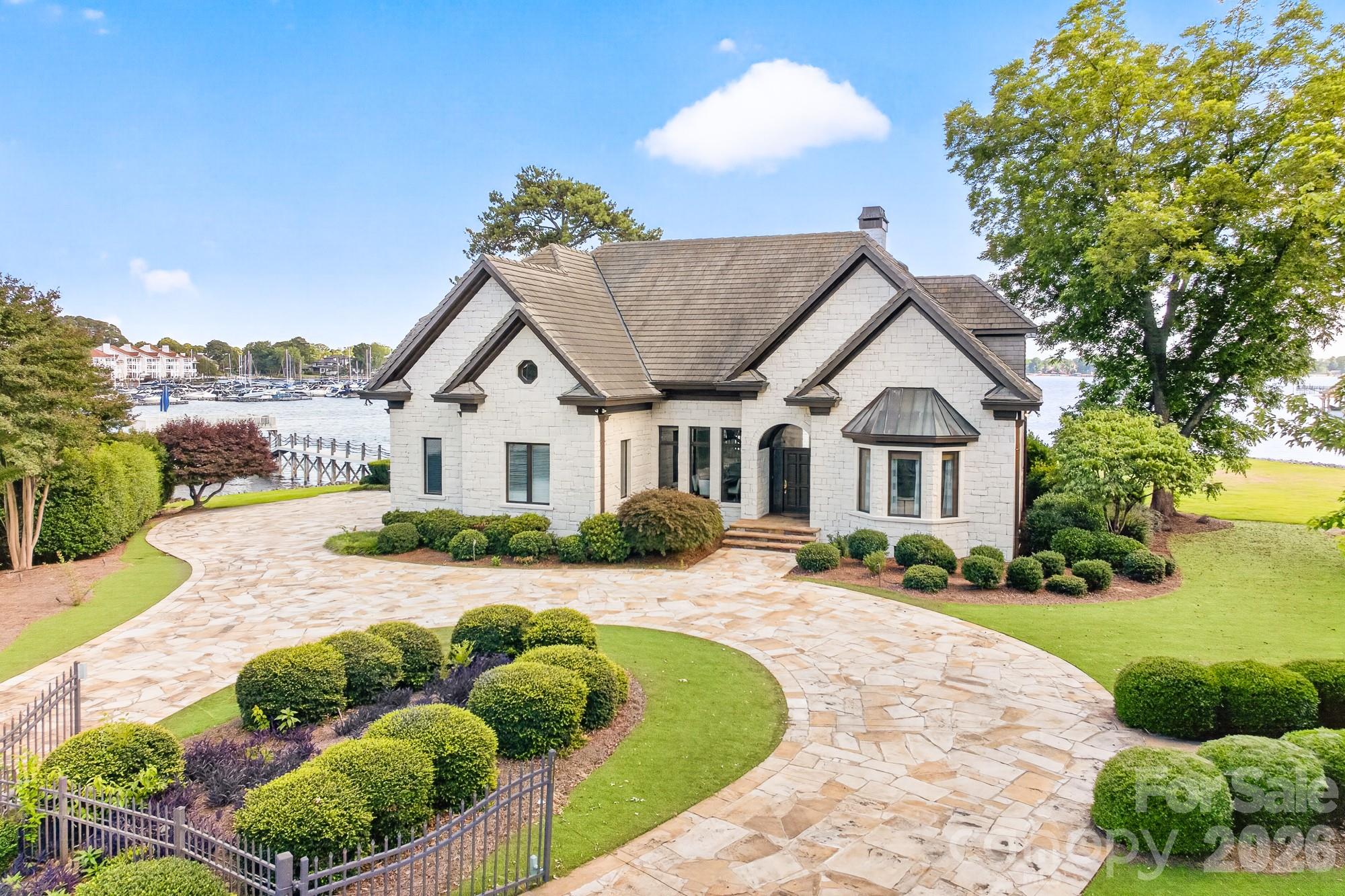 18212 Pompano Pl, Cornelius, NC 28031