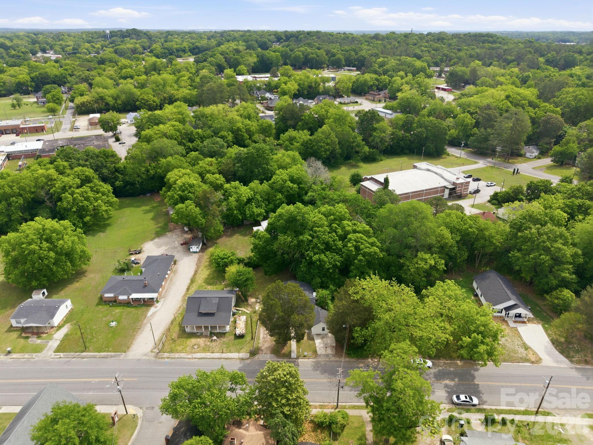 304 Ashford St, Chester, SC 29706