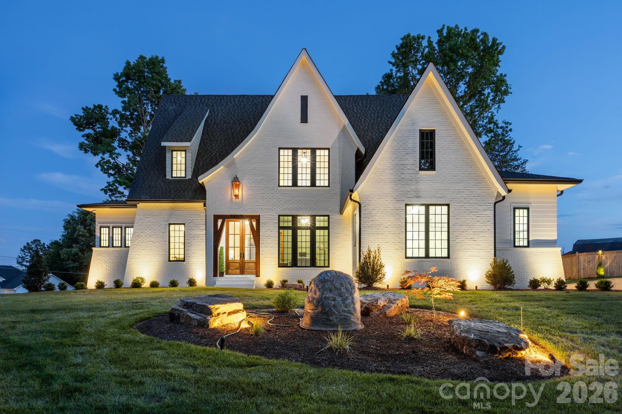 9627 Riviera Dr #69, Sherrills Ford, NC 28673
