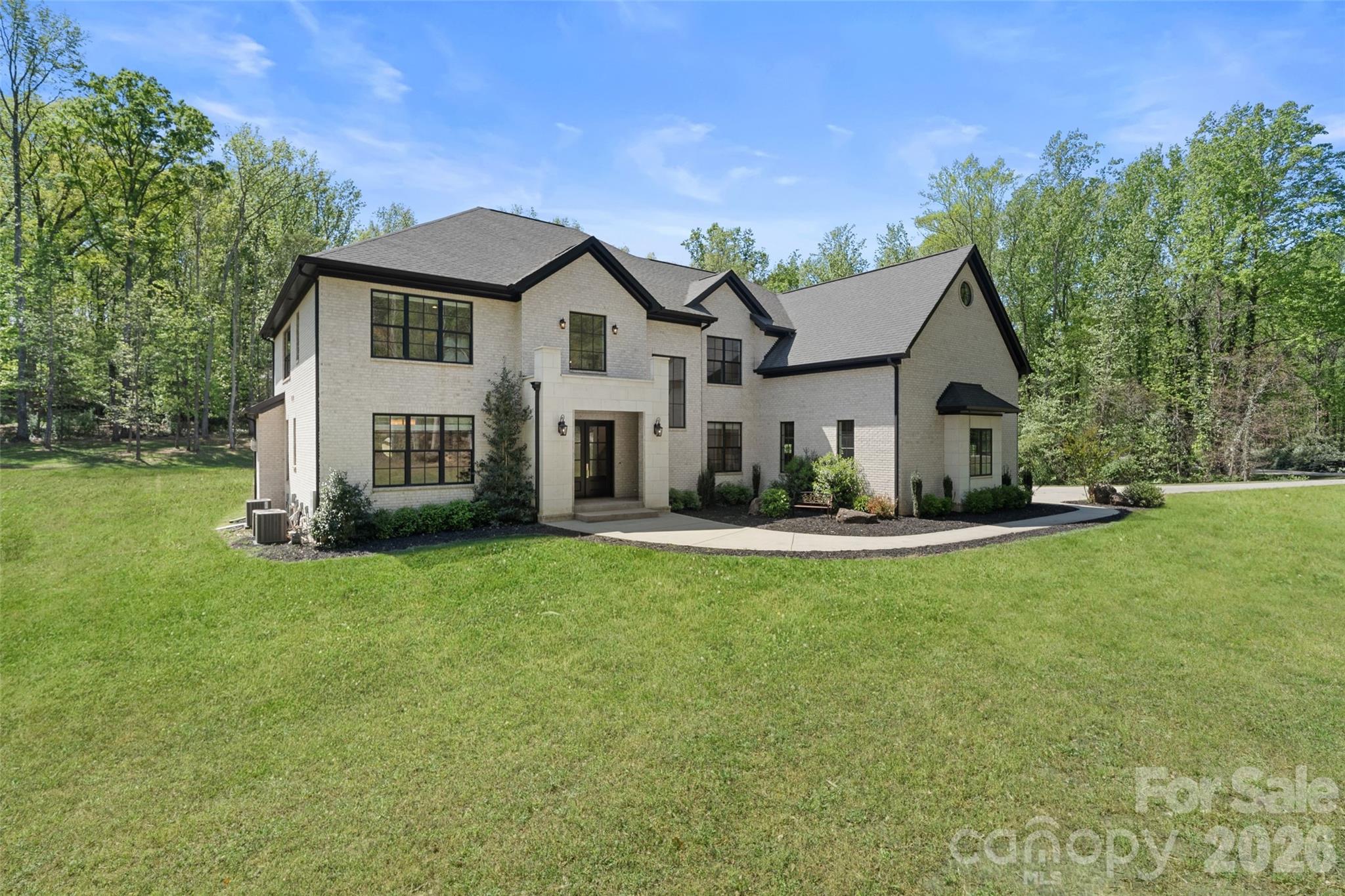 7021 Stirrup Ct, Weddington, NC 28104