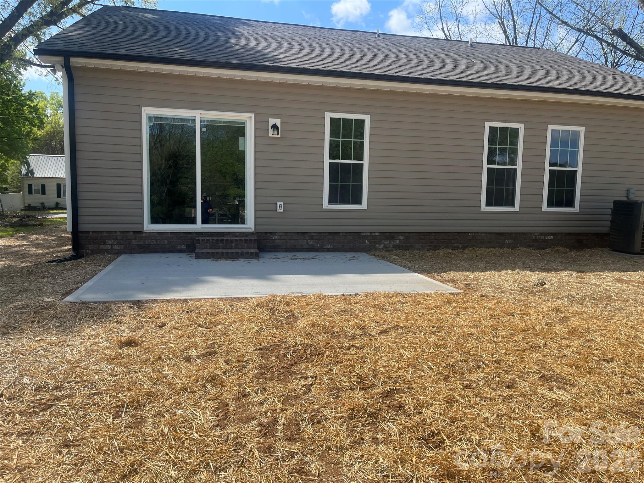 403 E 21st St, Kannapolis, NC 28083