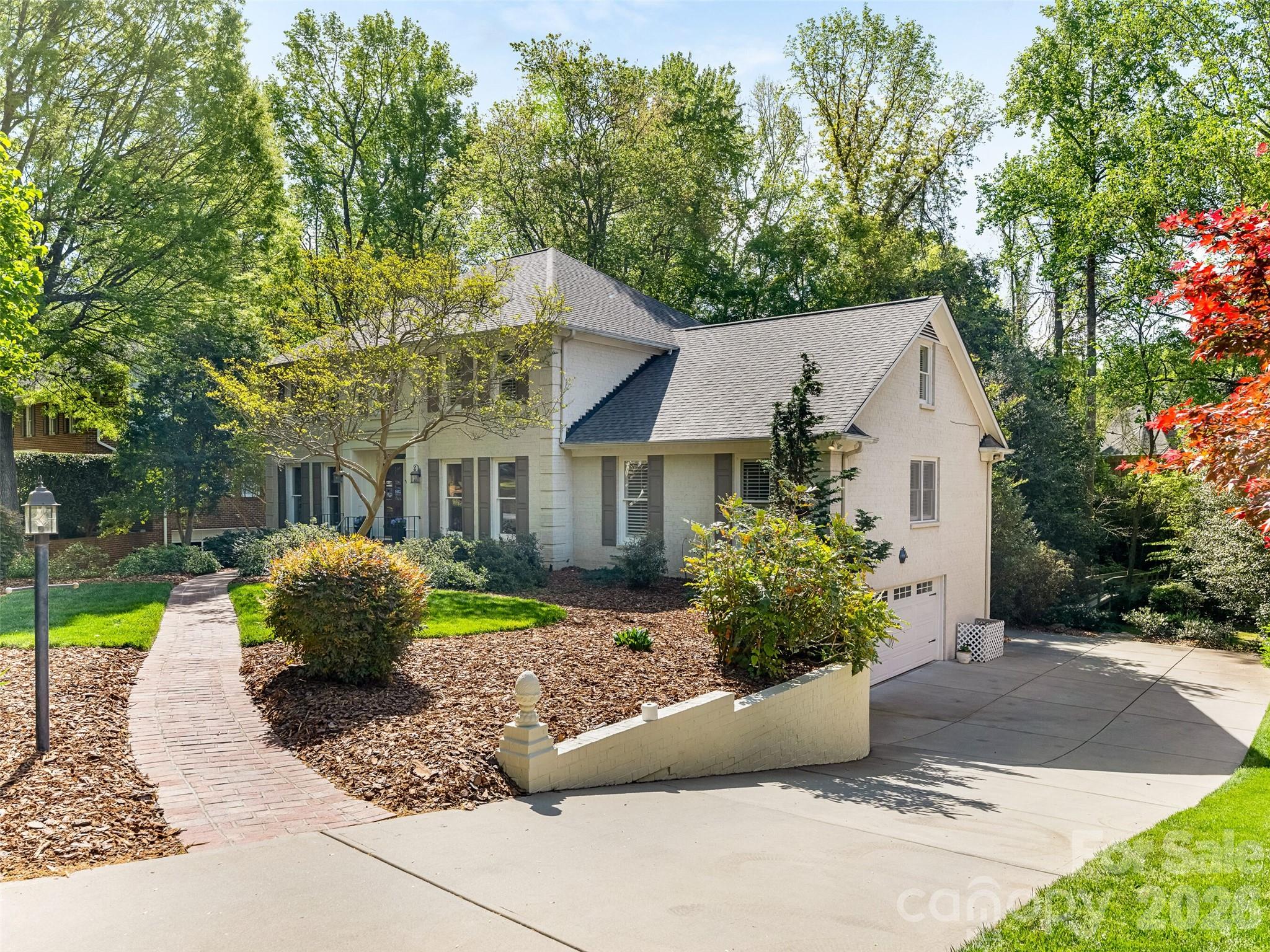 5239 Winding Brook Rd, Charlotte, NC 28226