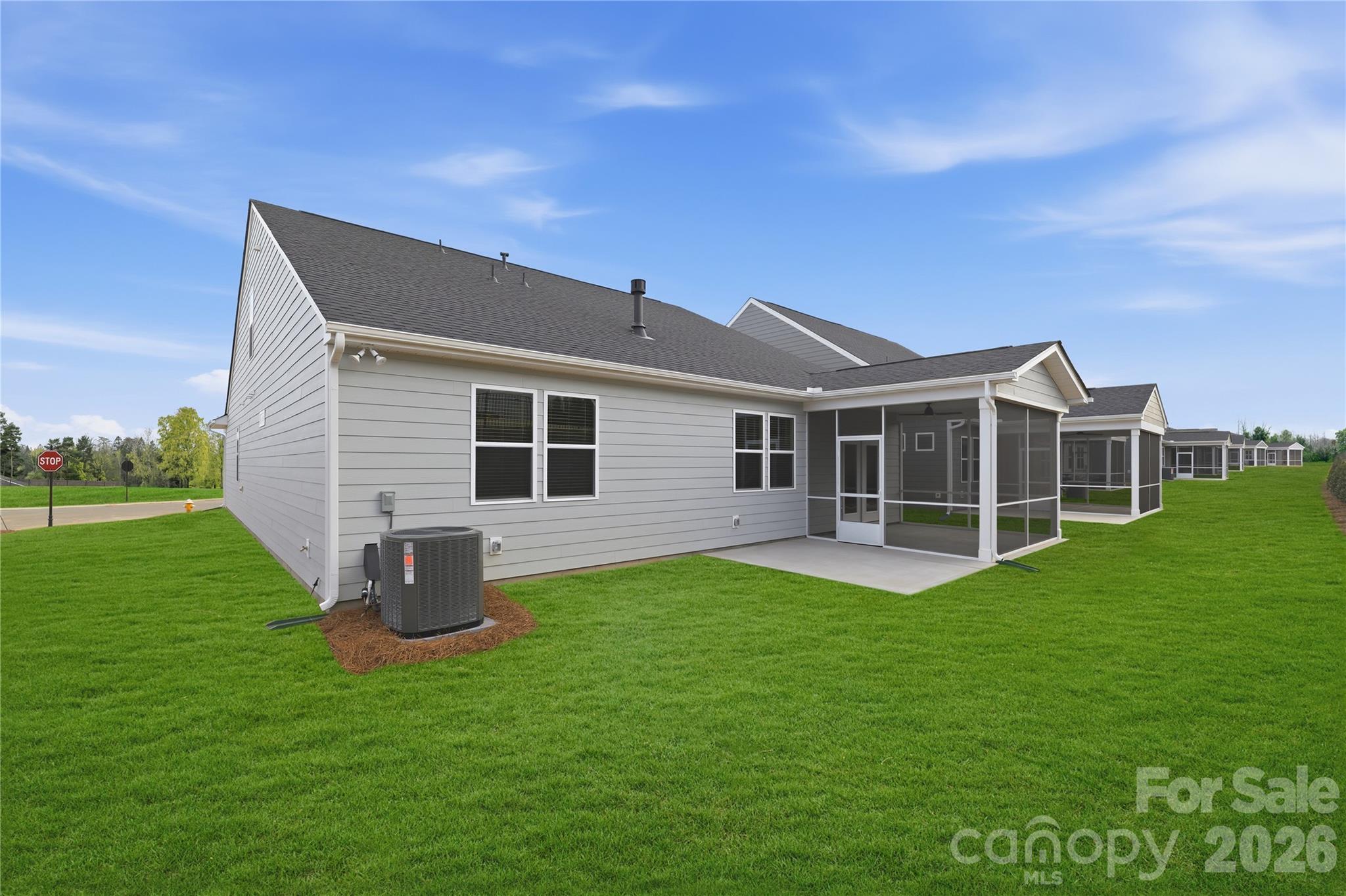 991 Exeter Dr, Sherrills Ford, NC 28673
