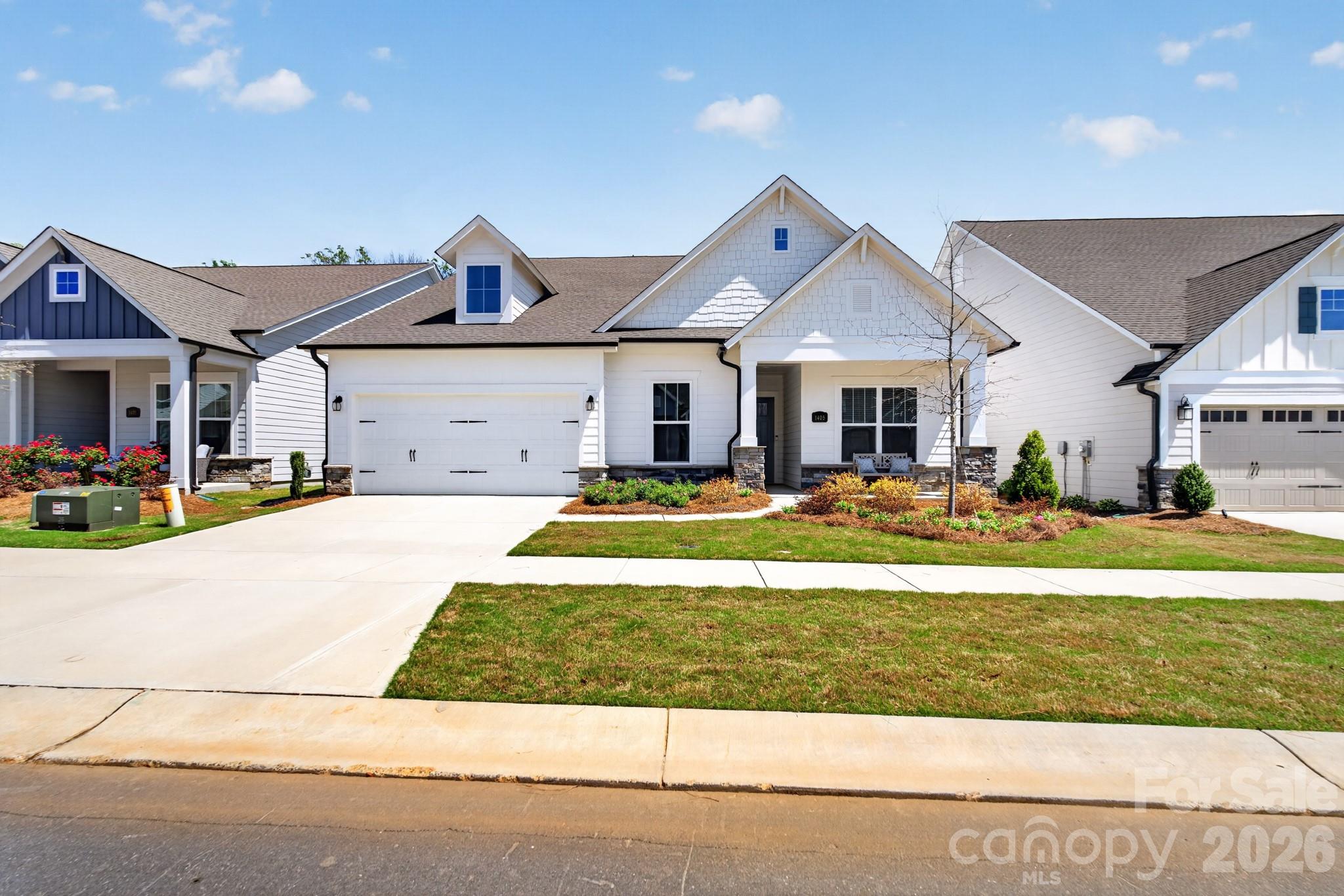1405 Encore Ln, Waxhaw, NC 28173