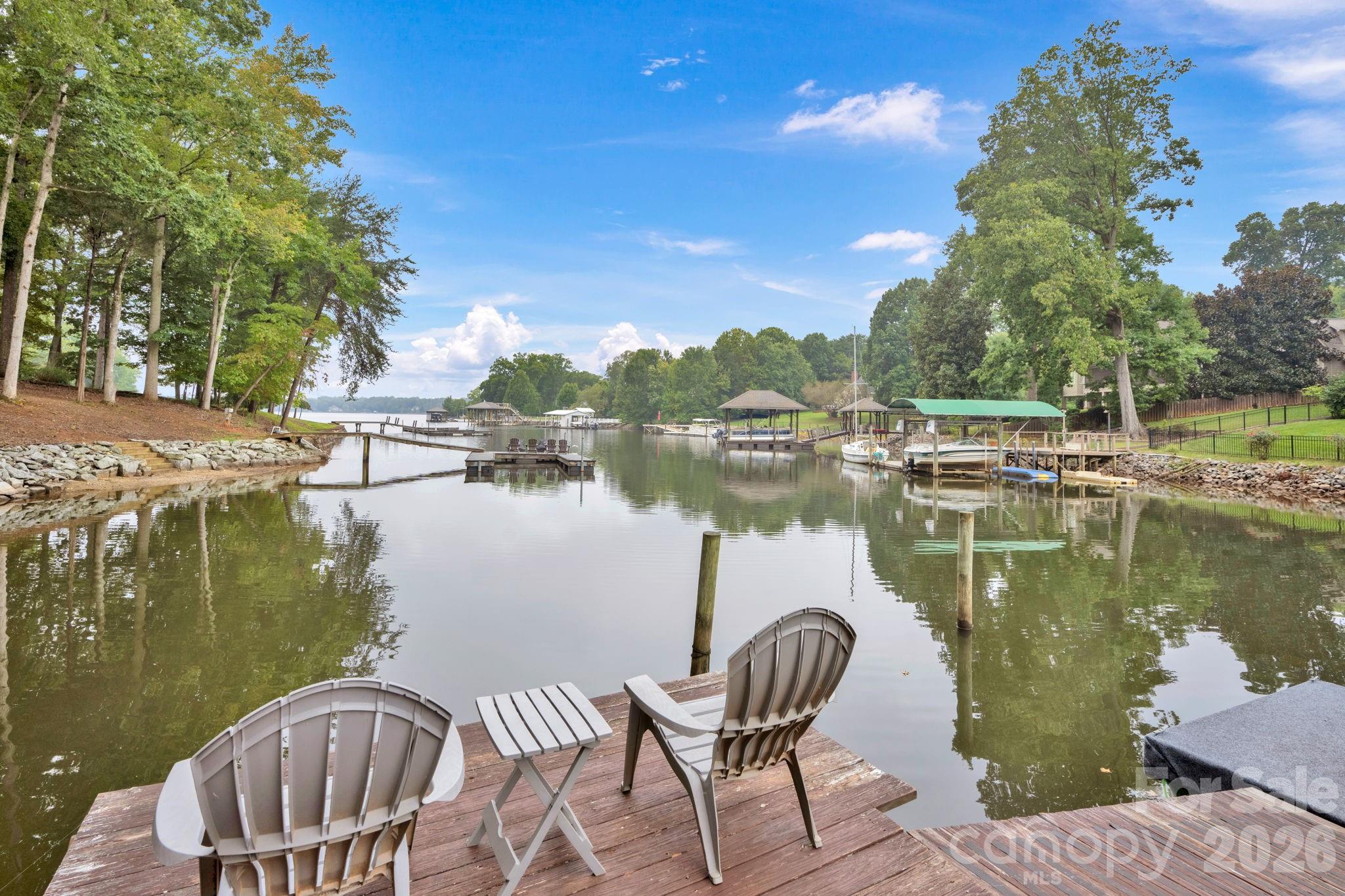 470 Lakeview Shores Loop, Mooresville, NC 28117