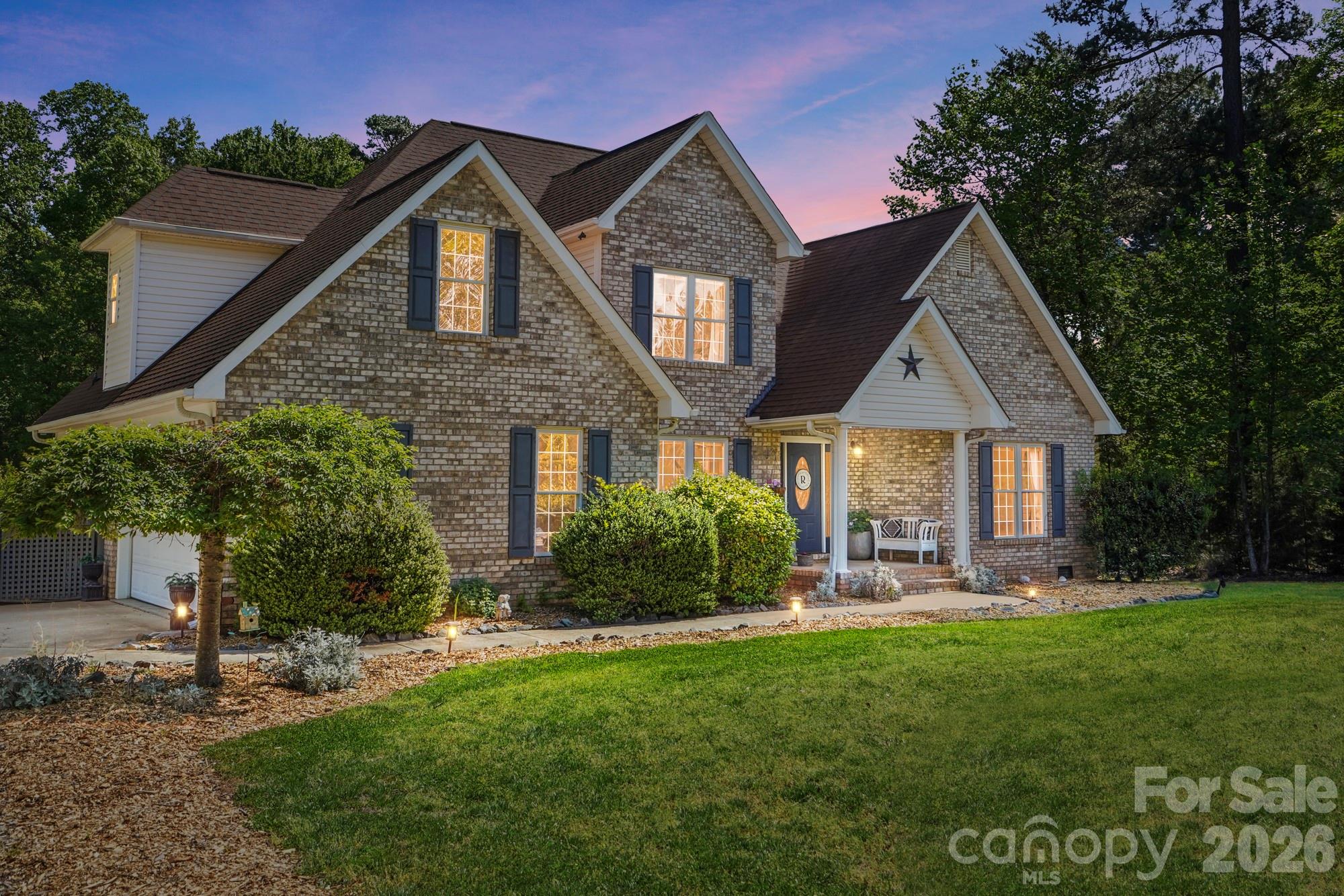 104 Ardmore Pl, Mooresville, NC 28117