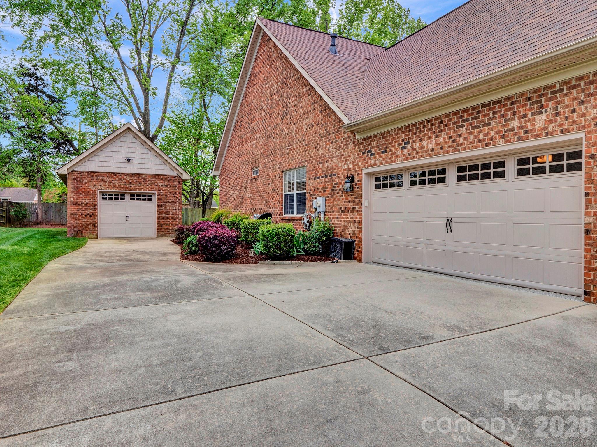 2005 Brookhollow Ct, Indian Trail, NC 28079