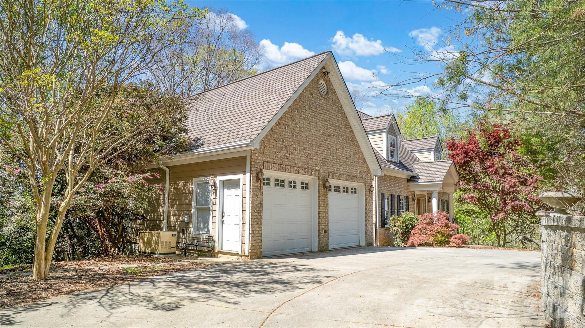 464 Laurel Cove Rd, Statesville, NC 28677