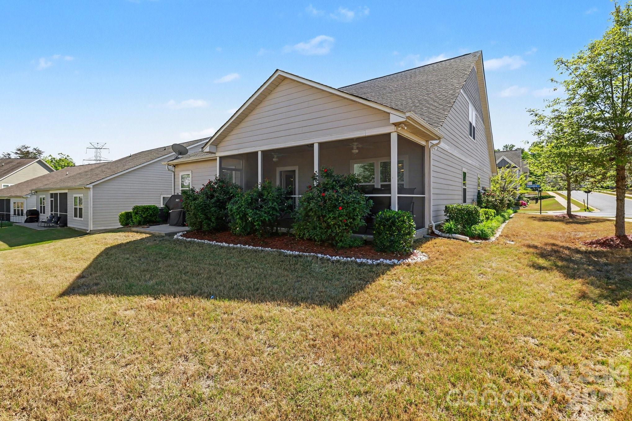 2715 Watergarden St, York, SC 29745