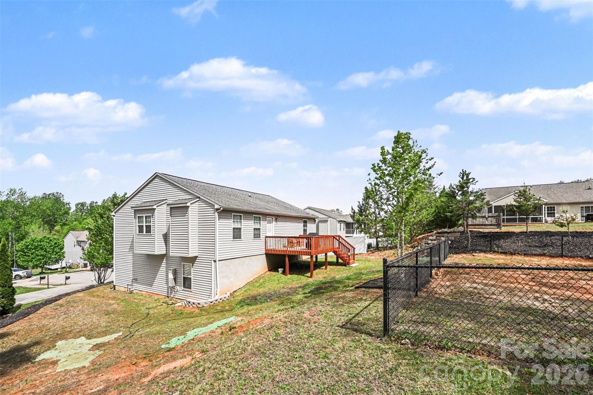 391 Lone Tree Ln, Clover, SC 29710