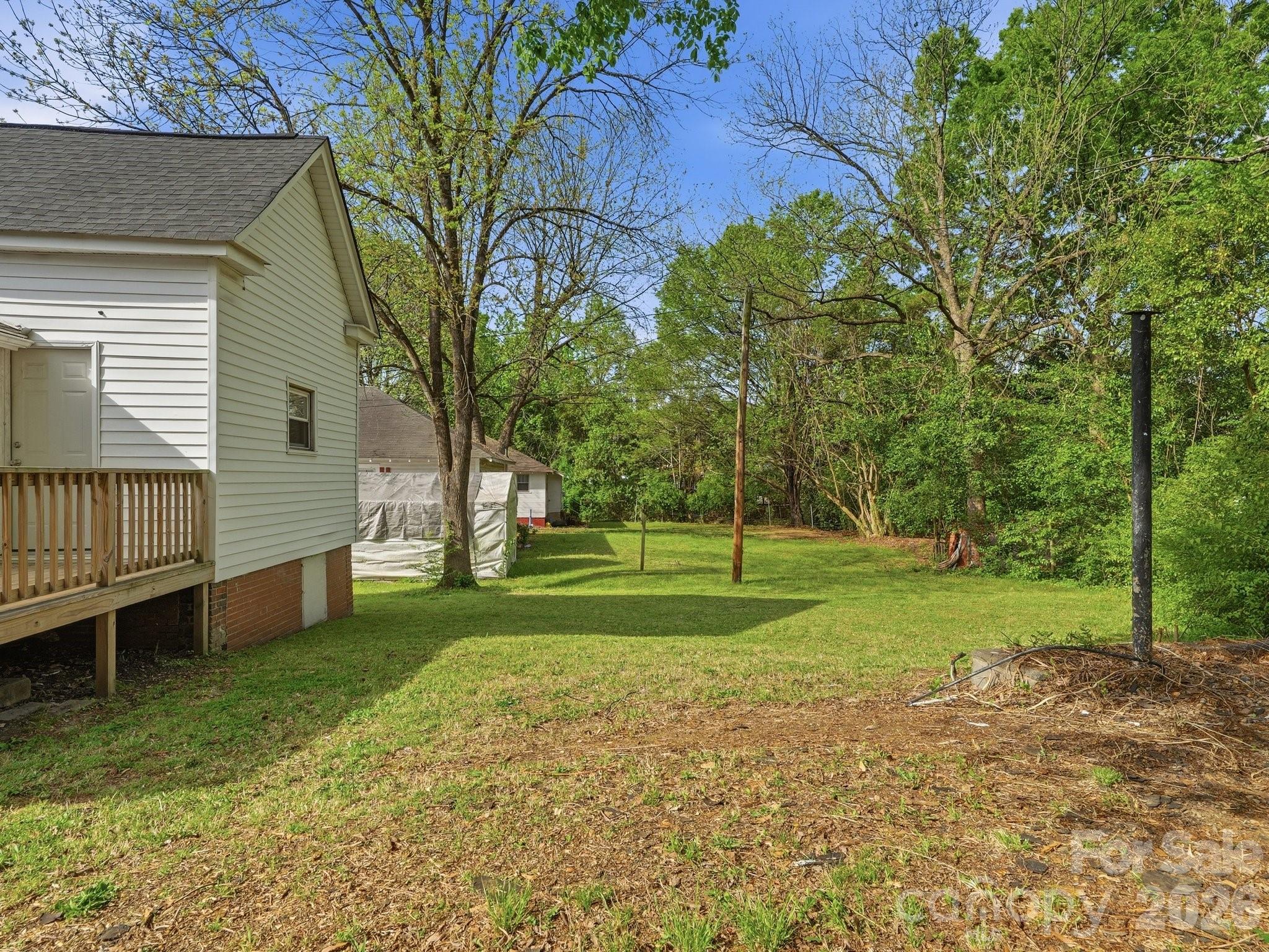 158 NW Academy St, Concord, NC 28025