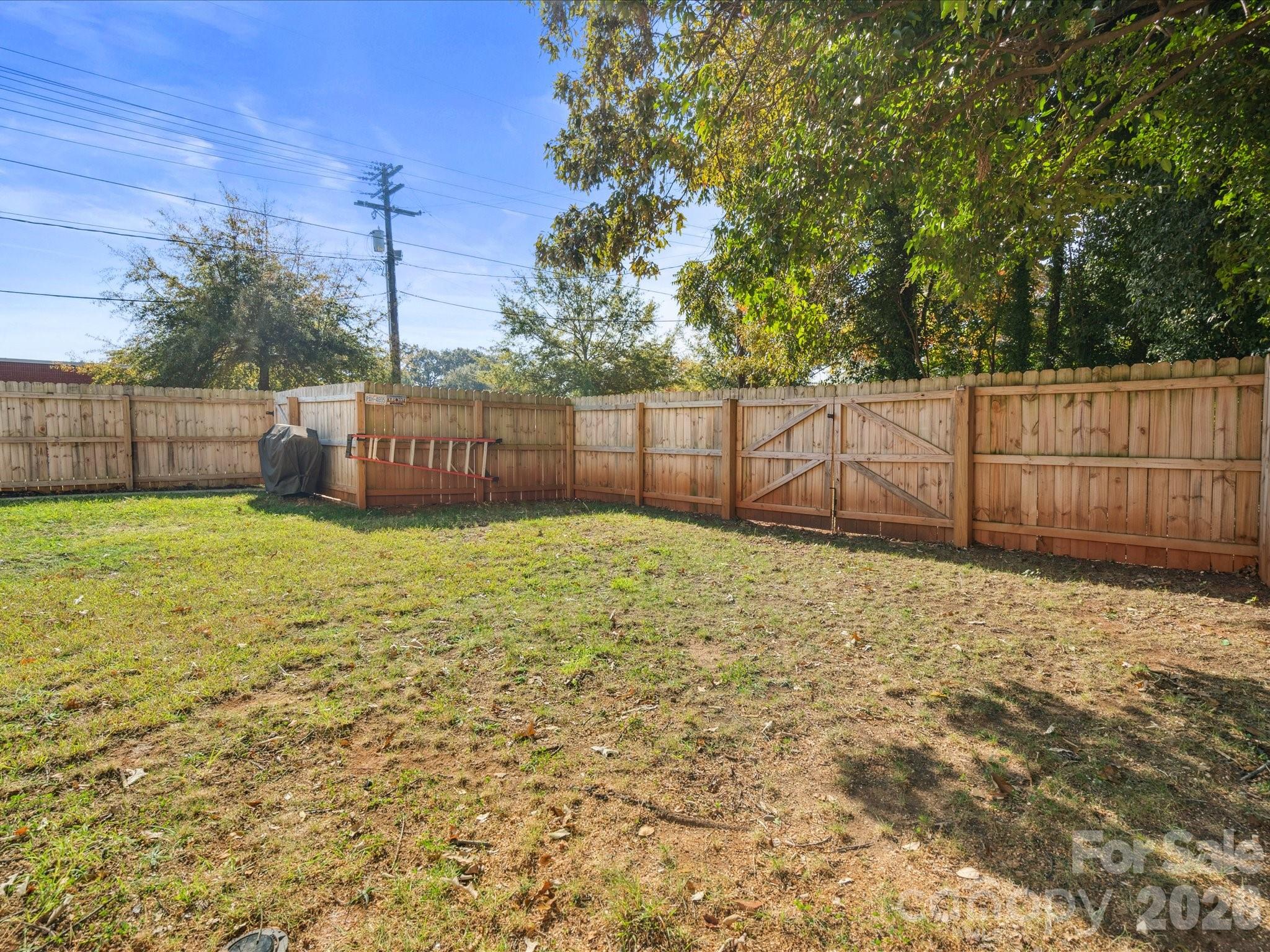 3001 Tuckaseegee Rd, Charlotte, NC 28208