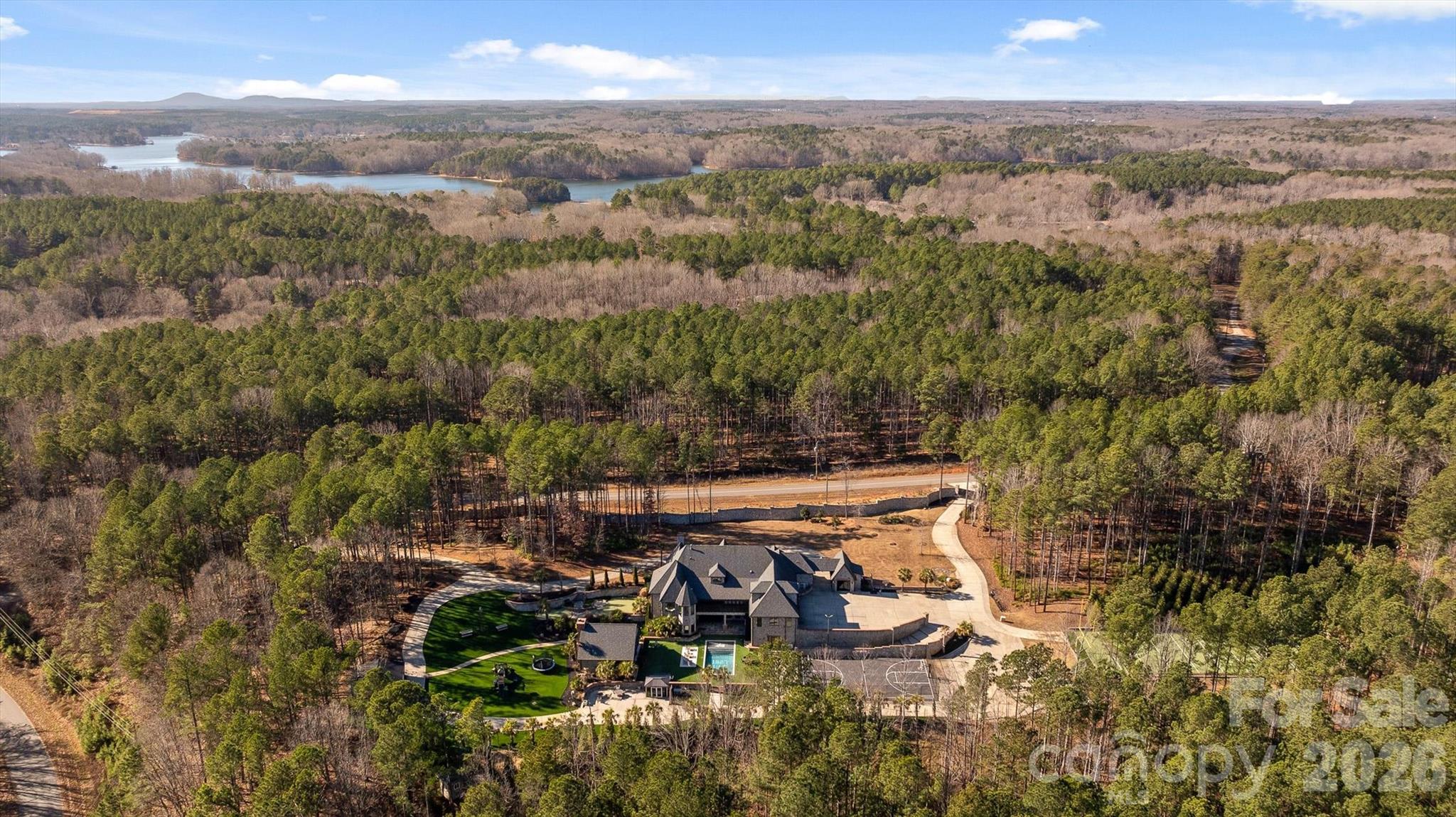 135 Stillwater Rd, Troutman, NC 28166