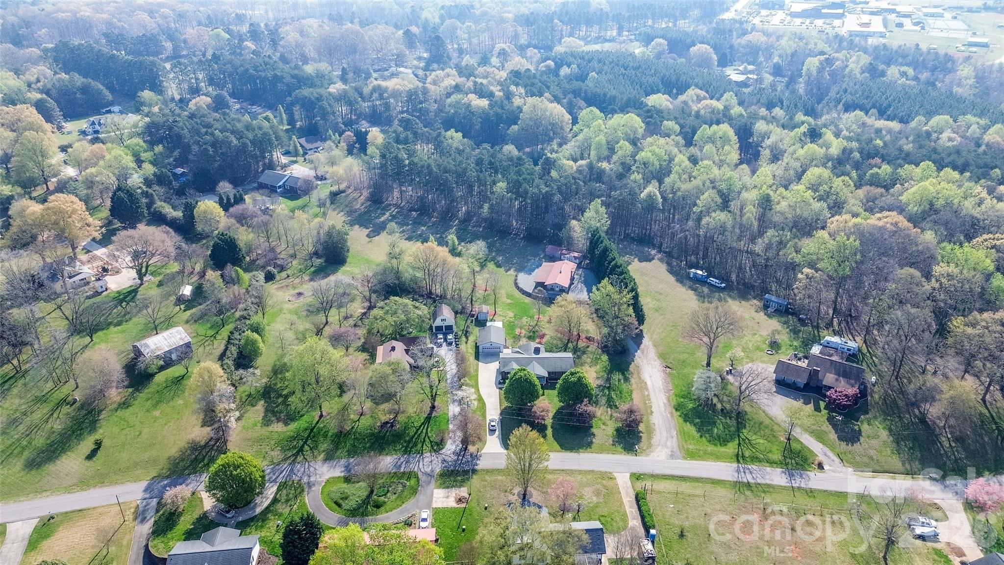 167 Southwood Dr, Statesville, NC 28677