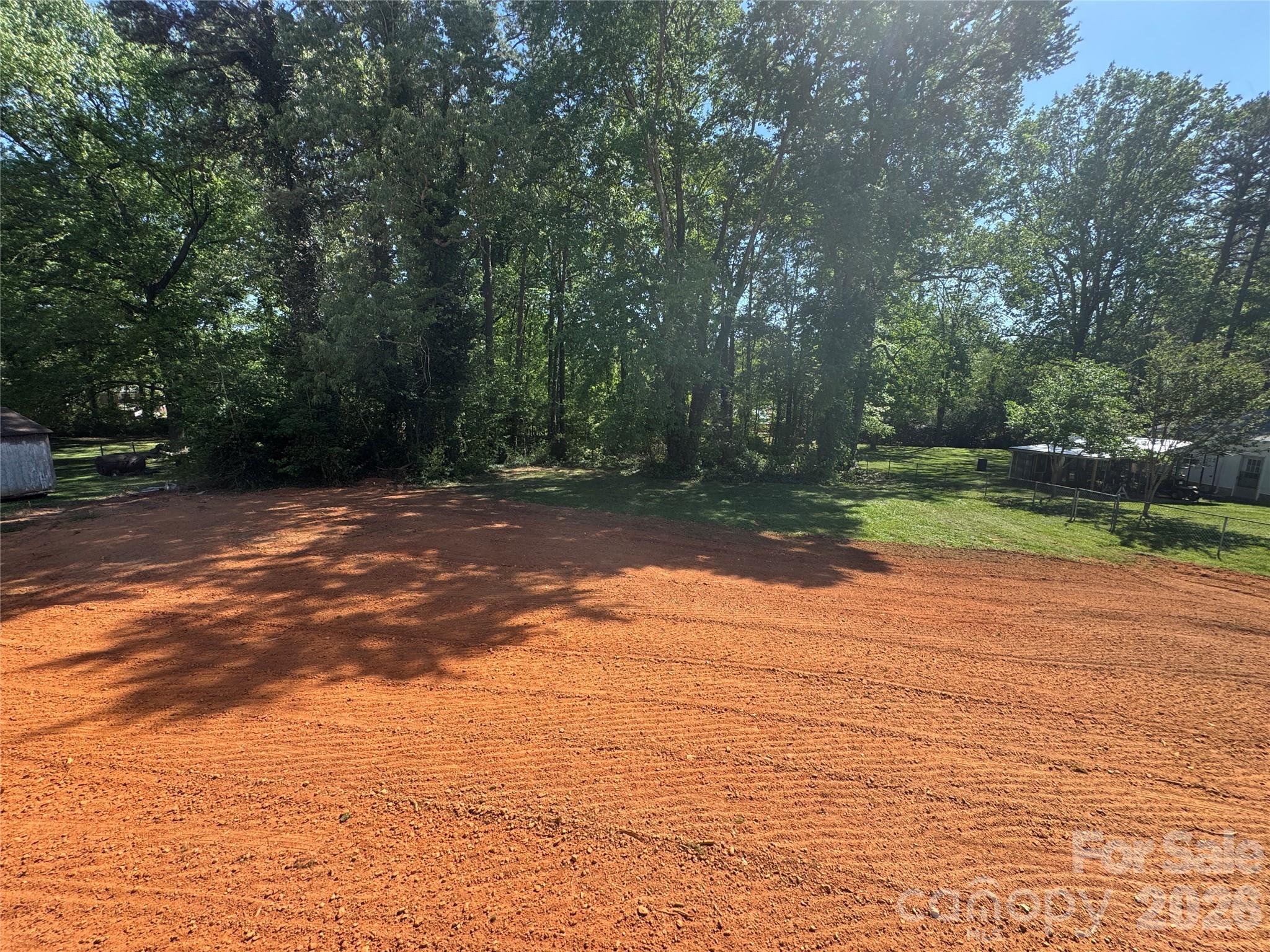 417 W Westview St, Gastonia, NC 28052