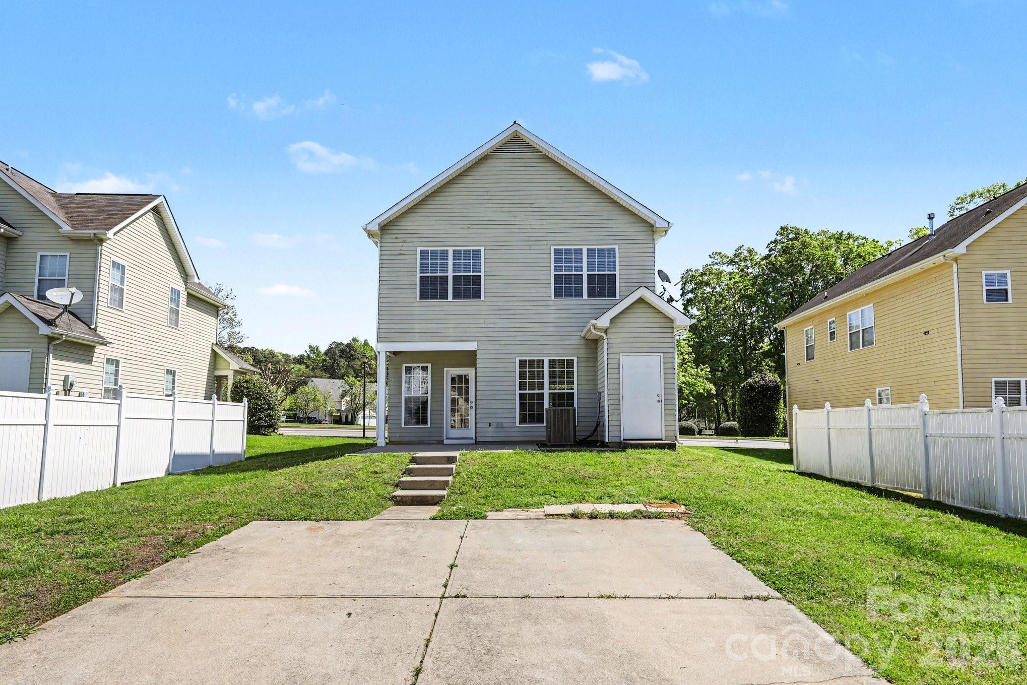 4134 Vance Rd N, Huntersville, NC 28078