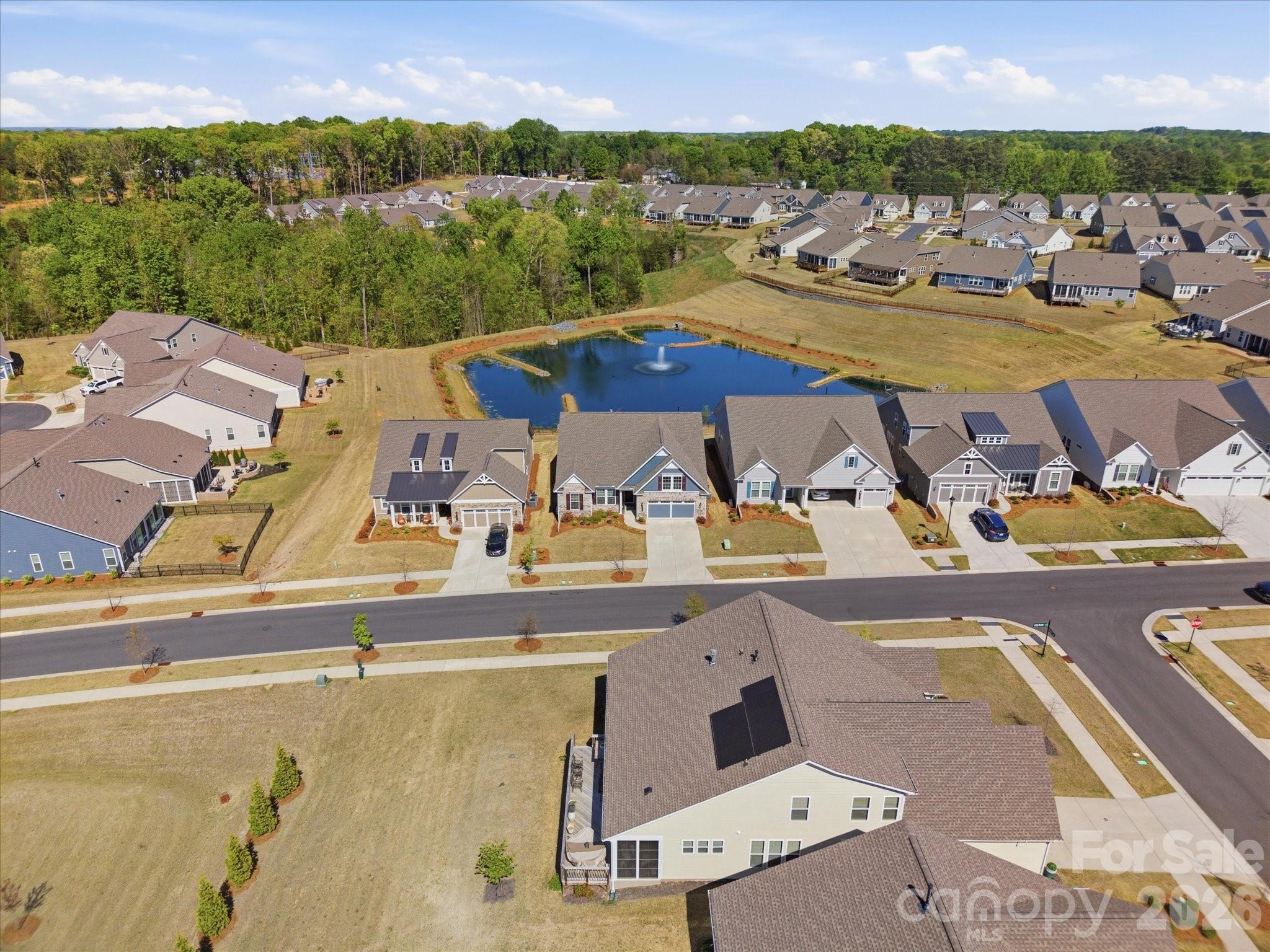 7117 Jolly Brook Dr, Charlotte, NC 28215