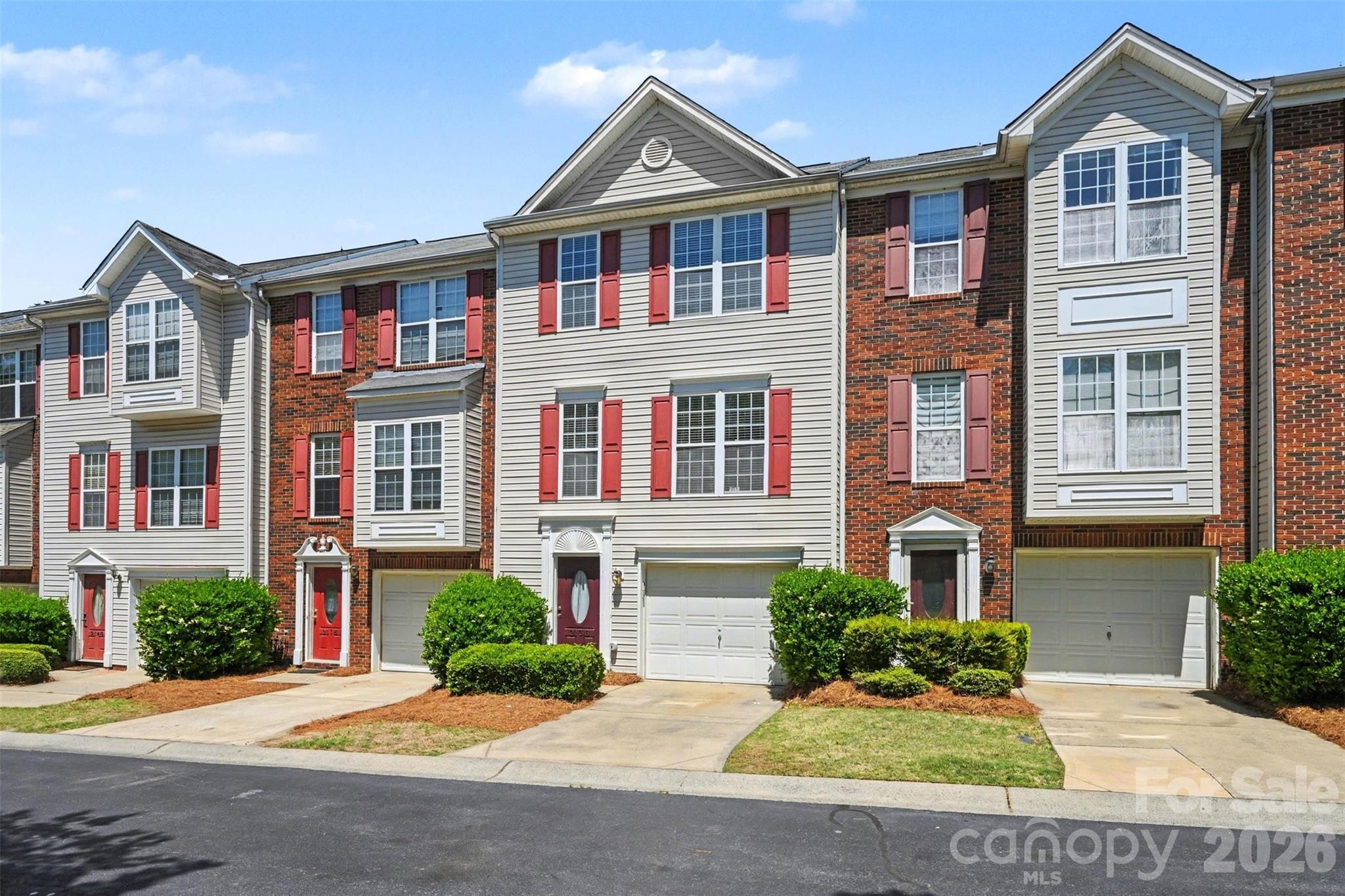 2136 Midnight Blue Ln, Fort Mill, SC 29708