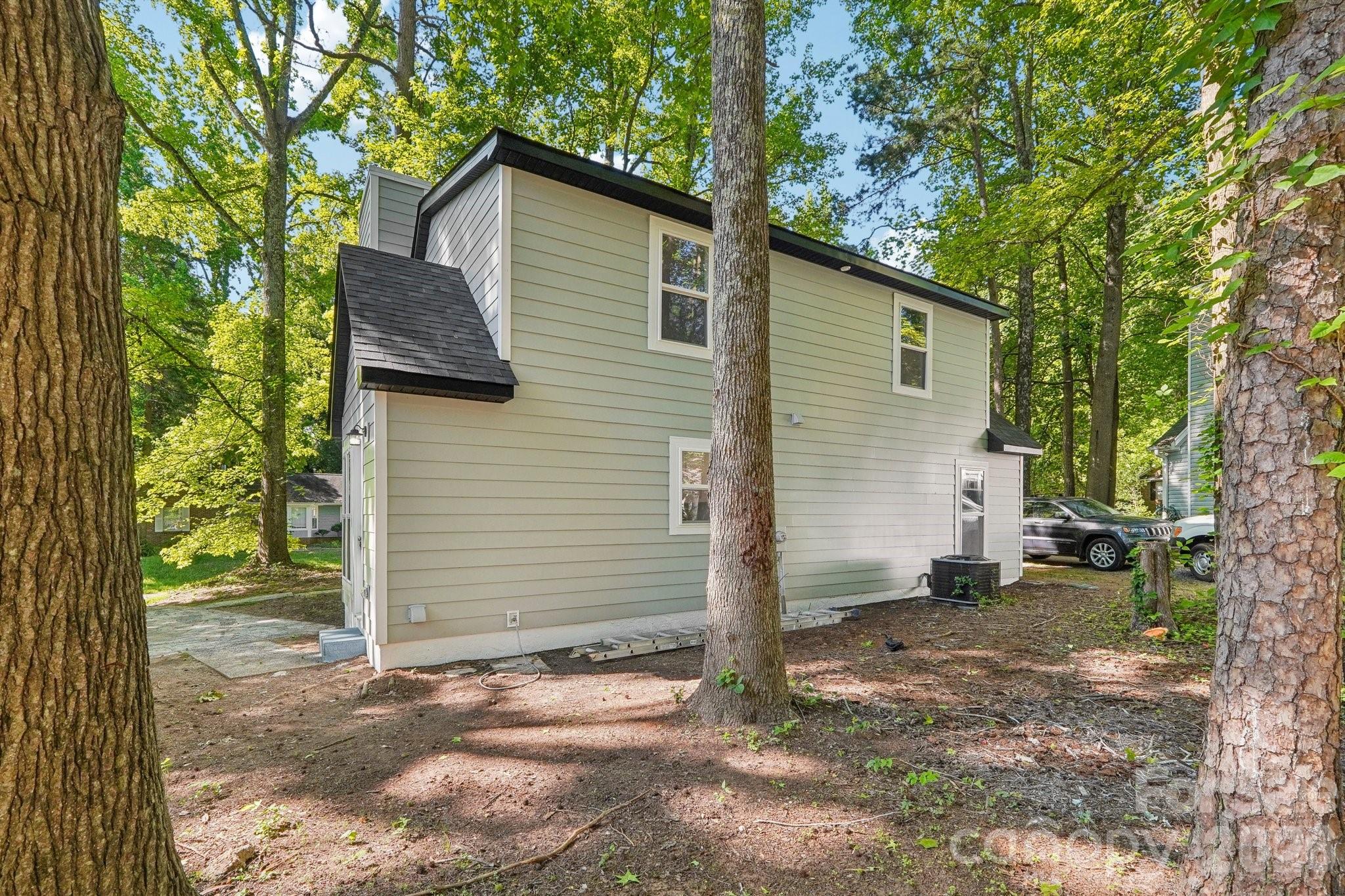 5414 Leaford Ct, Charlotte, NC 28227