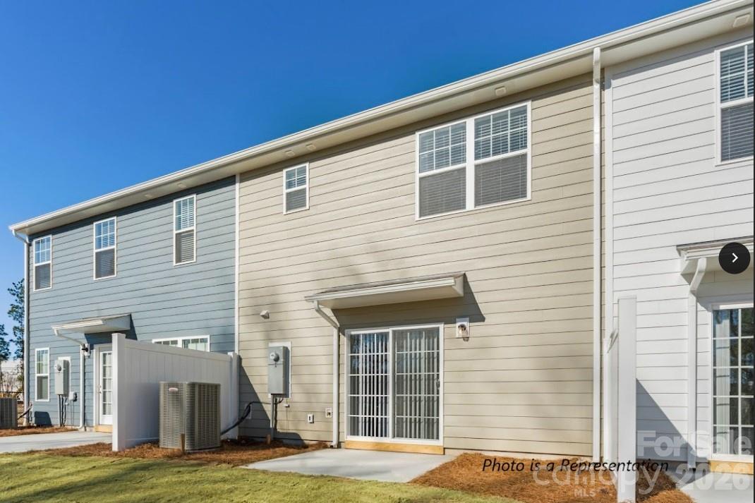 4136 Olympus Ave #302, Gastonia, NC 28052