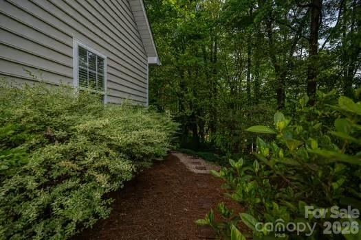 1614 Iverness Ct, Gastonia, NC 28056