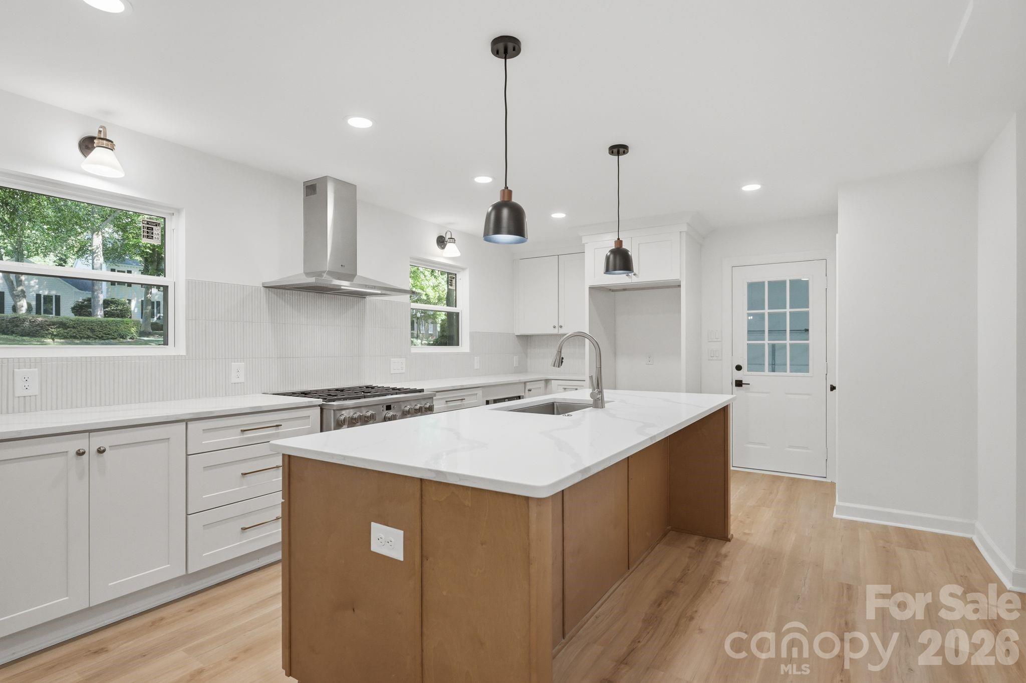 3323 Lincoln Ln, Gastonia, NC 28056