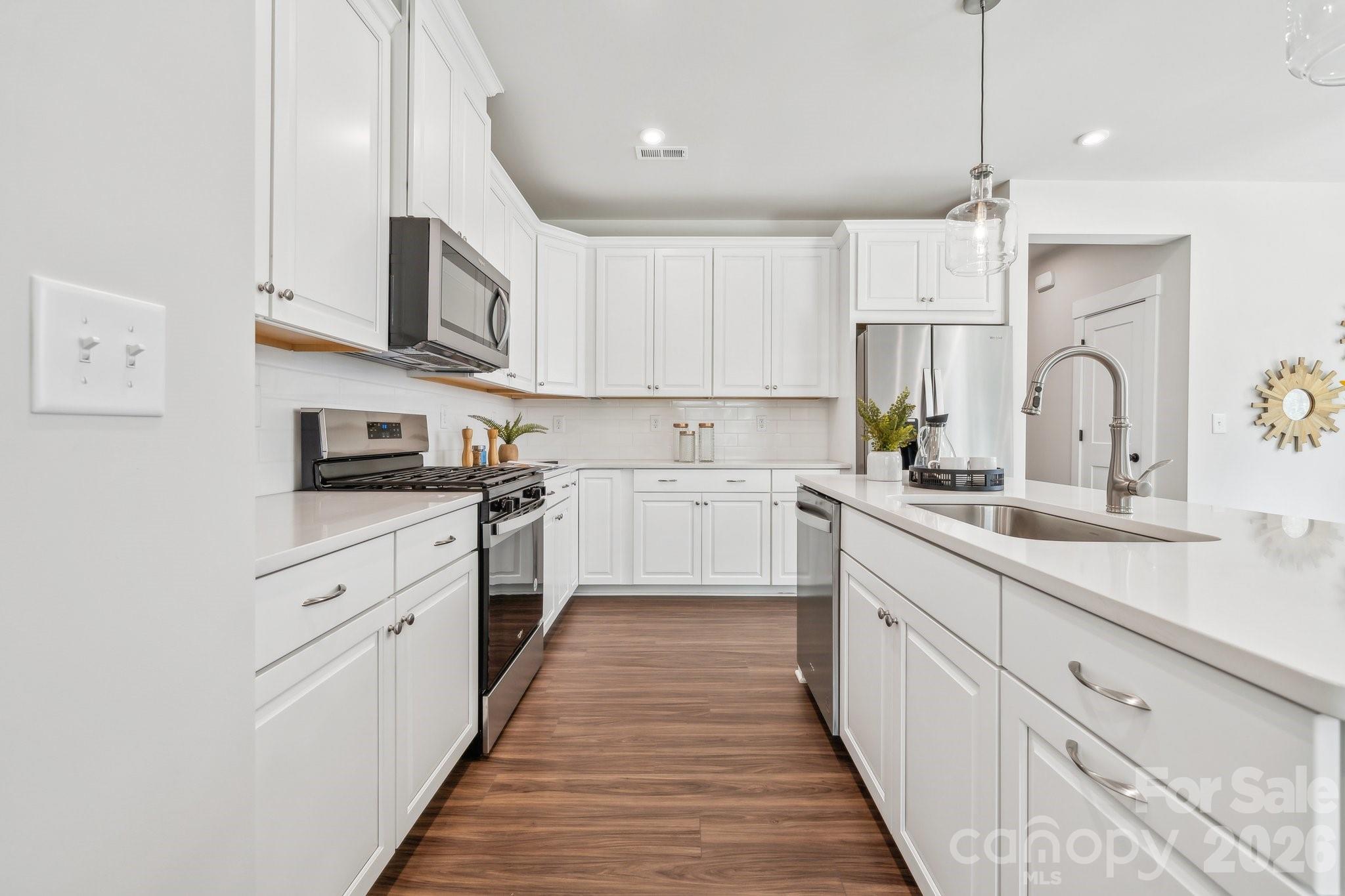 3119 Finchborough Ct, Charlotte, NC 28269