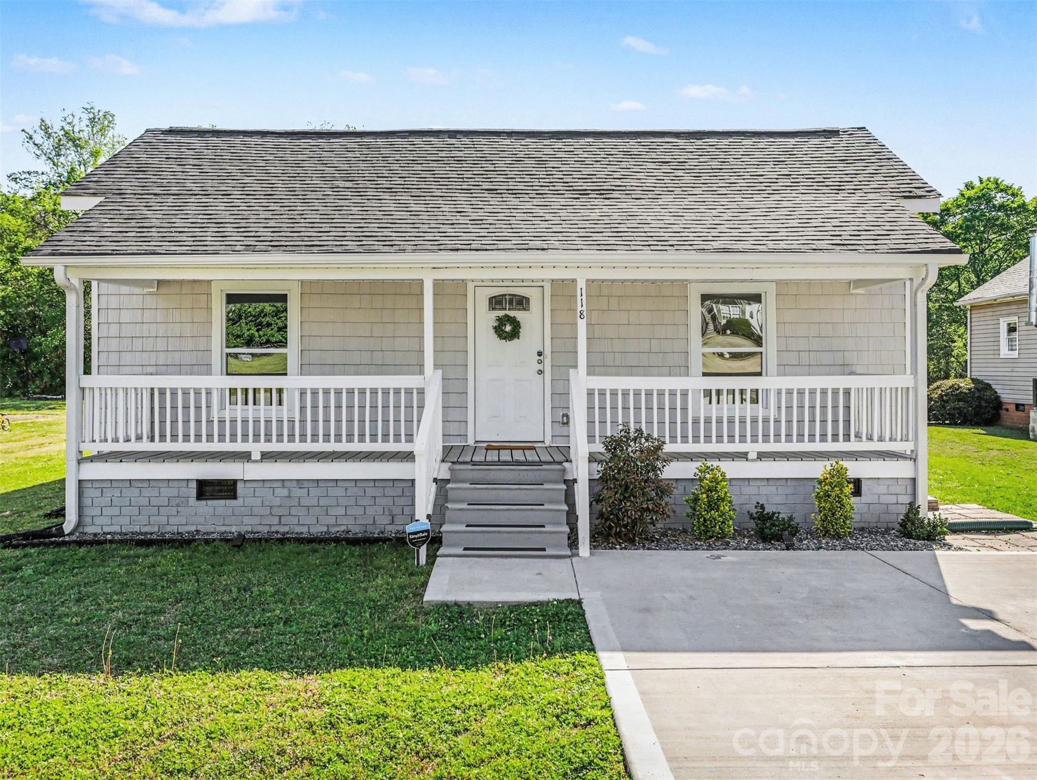 118 Glen Rae St SW, Concord, NC 28025