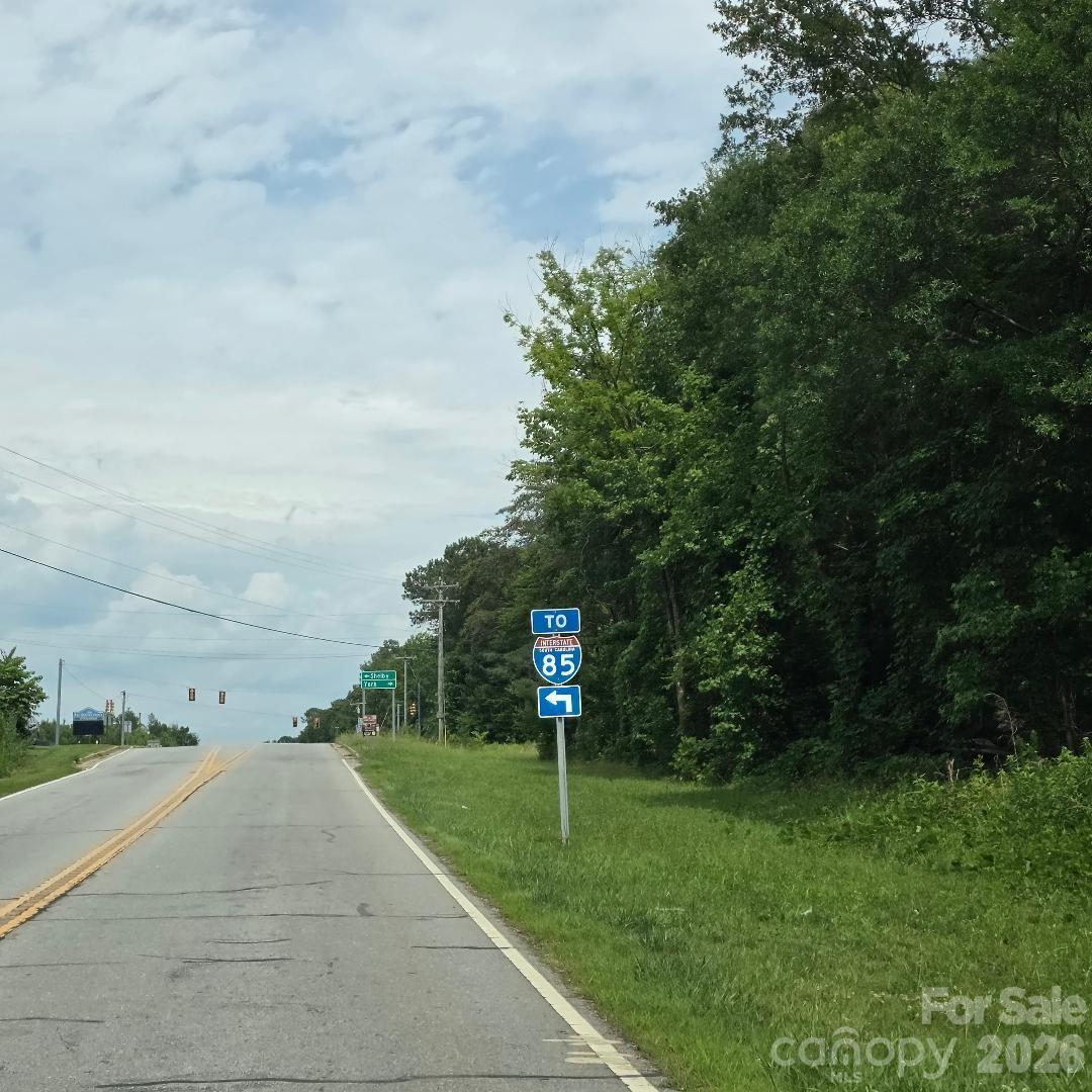 550 E Cherokee St, Blacksburg, SC 29702