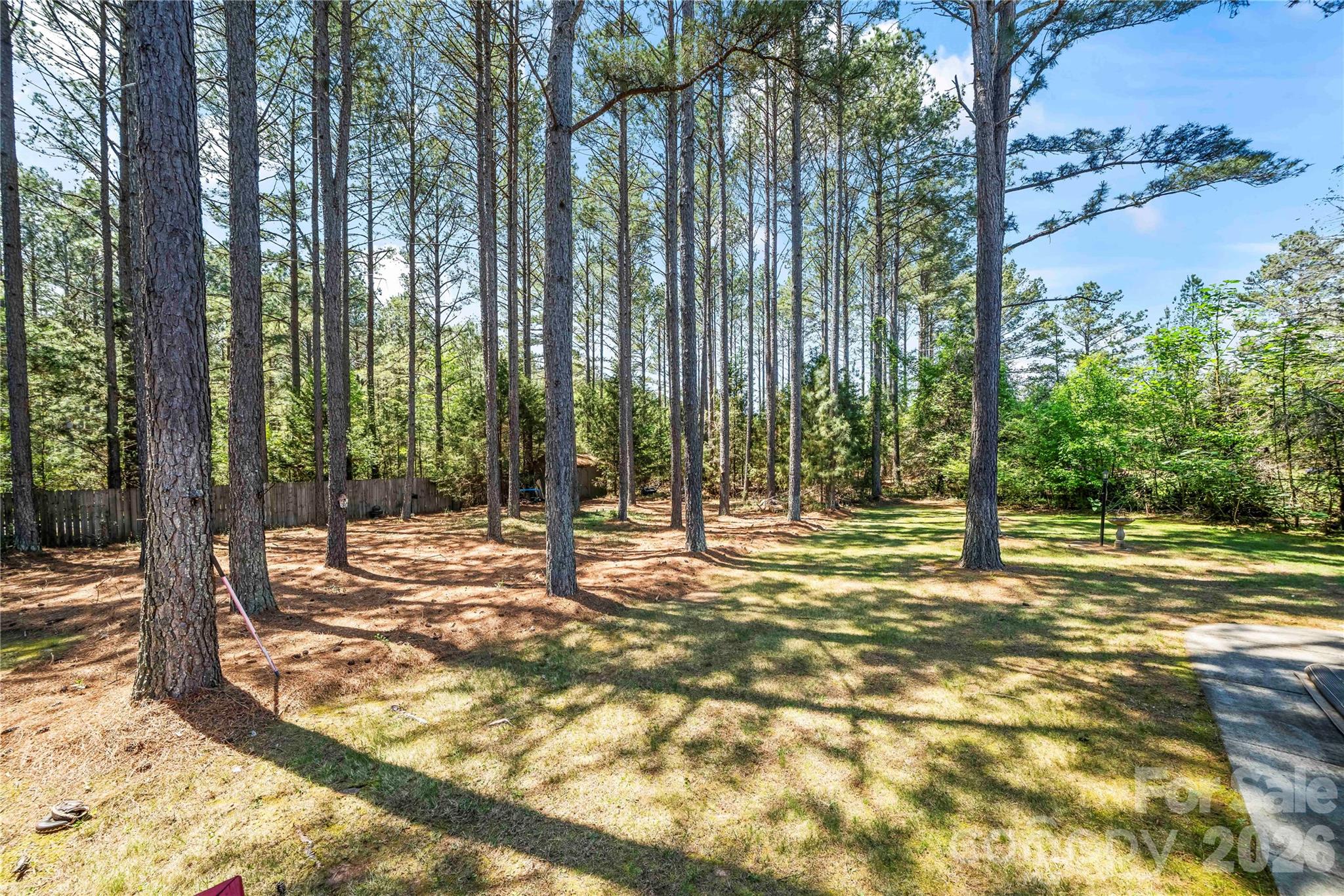 443 Crowders Bluff Ct, Clover, SC 29710