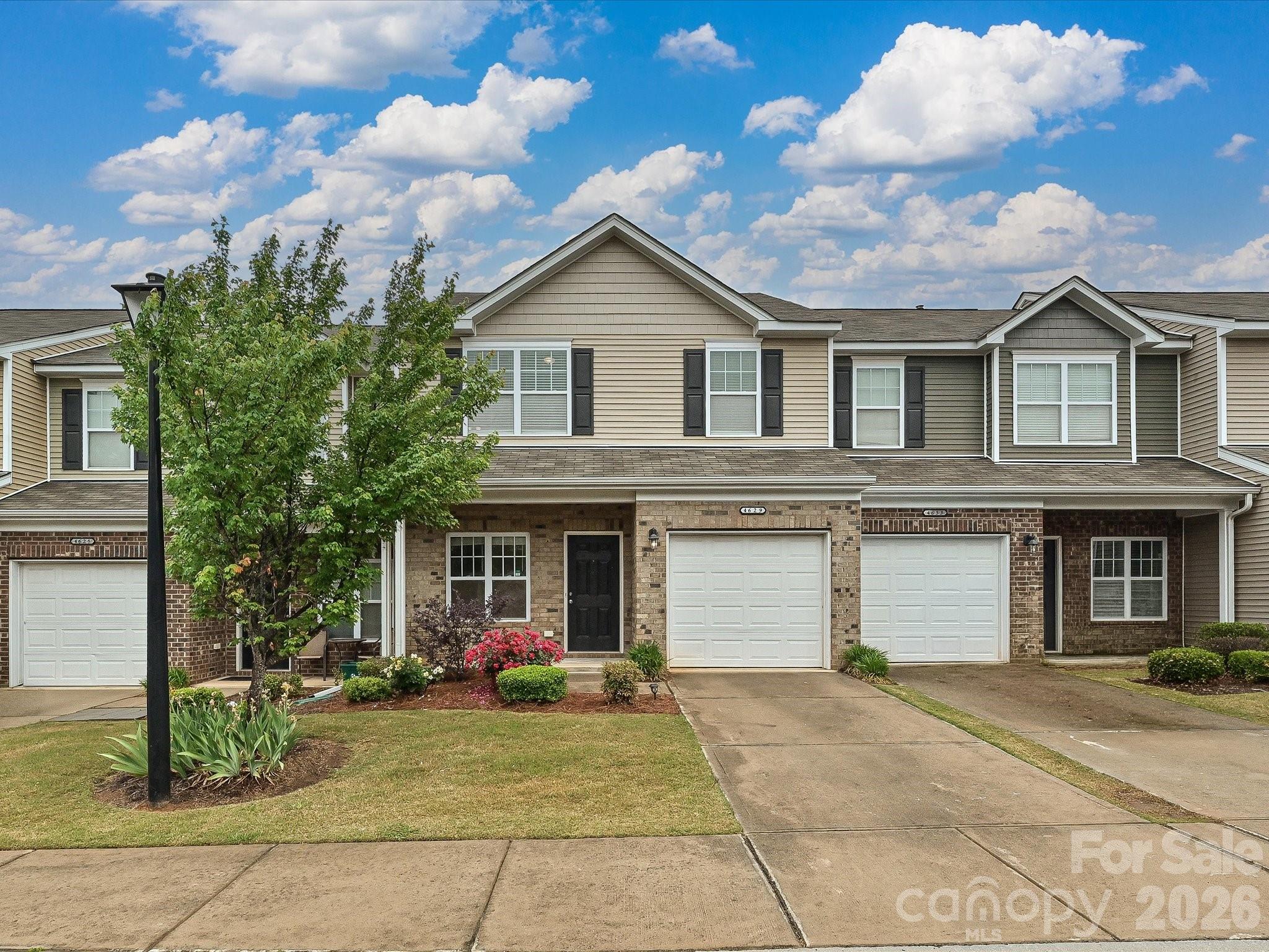 4629 Quinton Ln, Charlotte, NC 28269