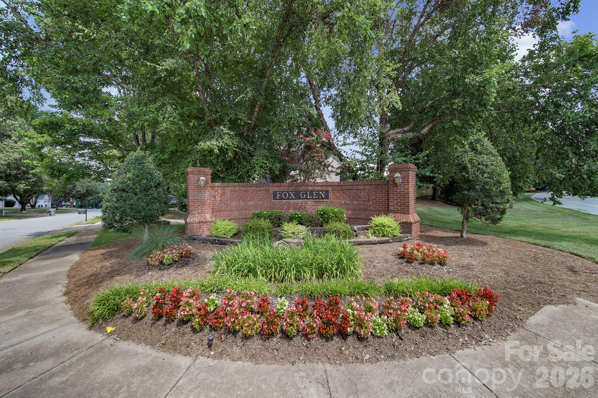11343 Fox Hill Dr, Charlotte, NC 28269