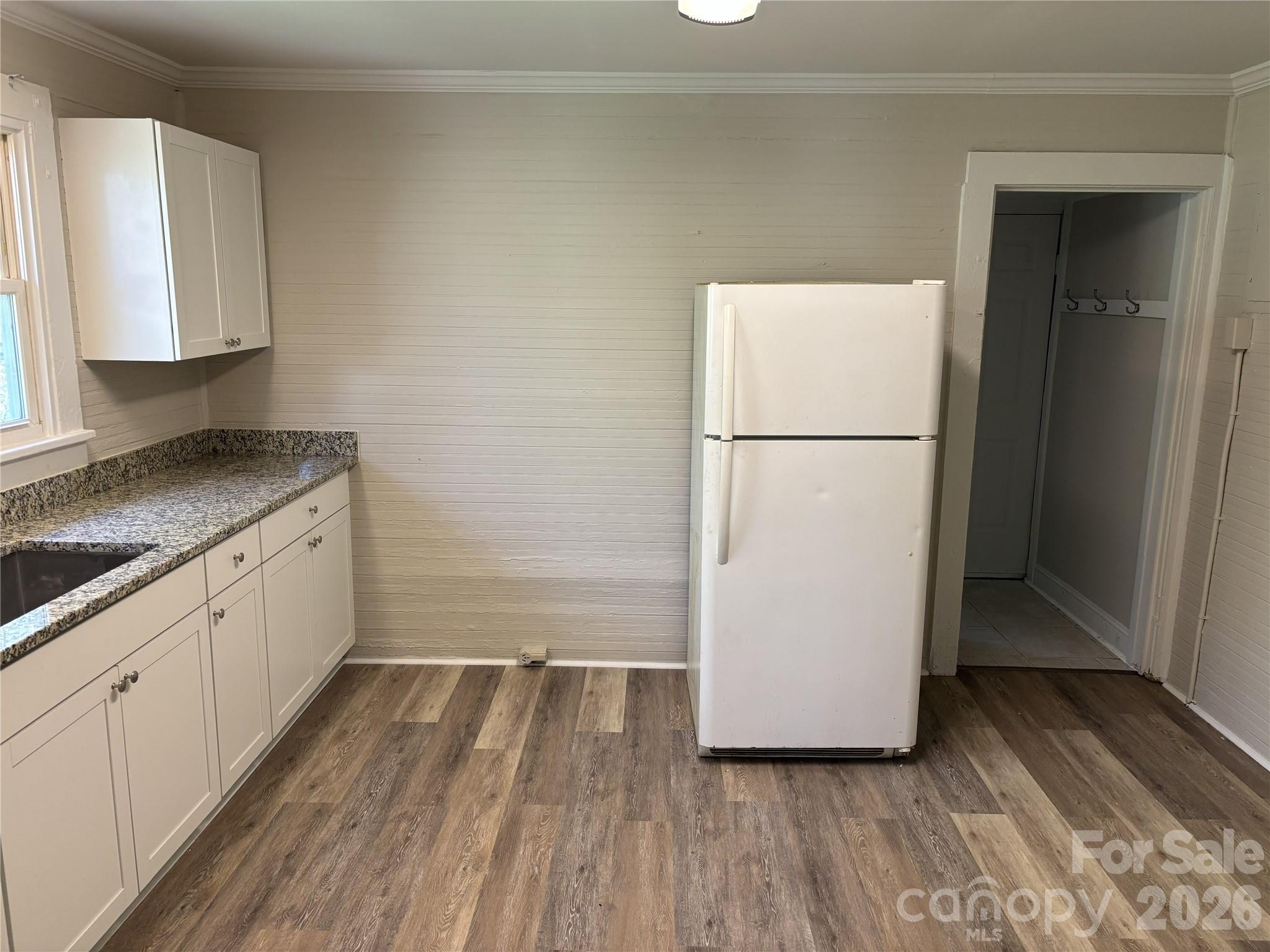 220 Basin Ave, Kannapolis, NC 28083