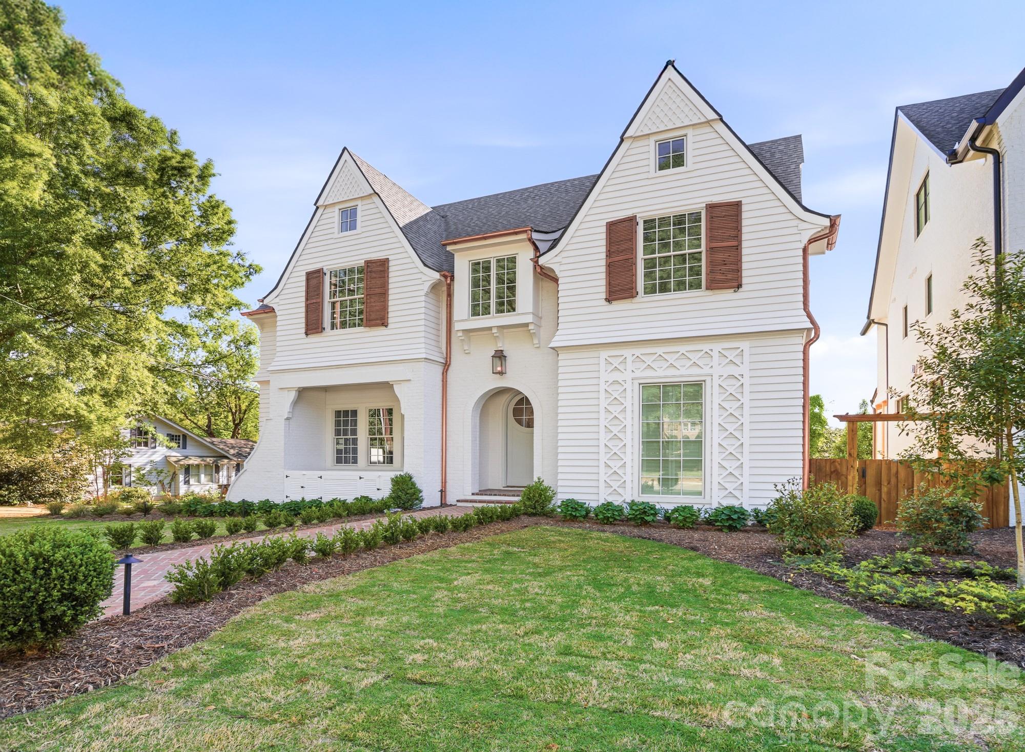 222 Walnut St, Davidson, NC 28036