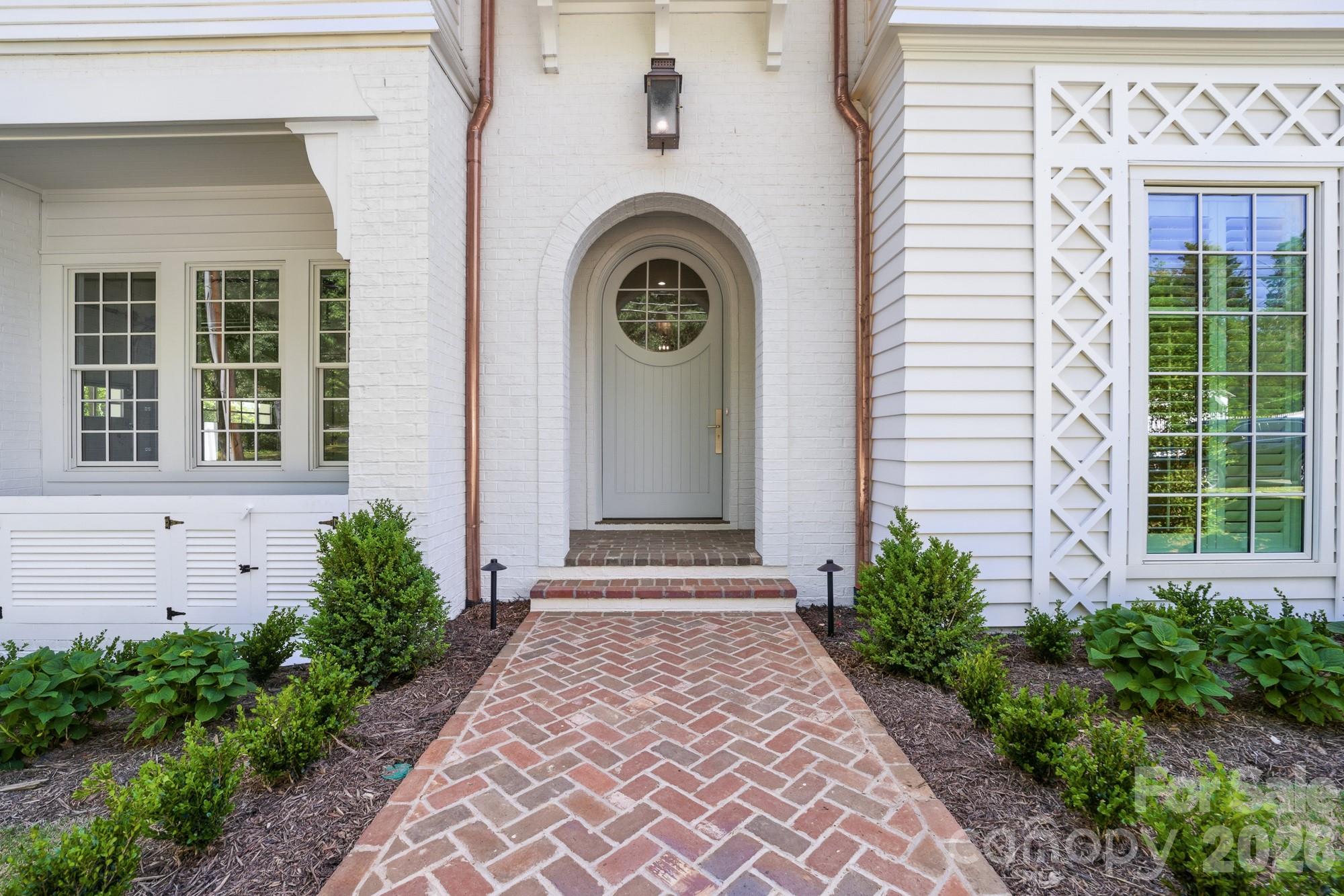 222 Walnut St, Davidson, NC 28036