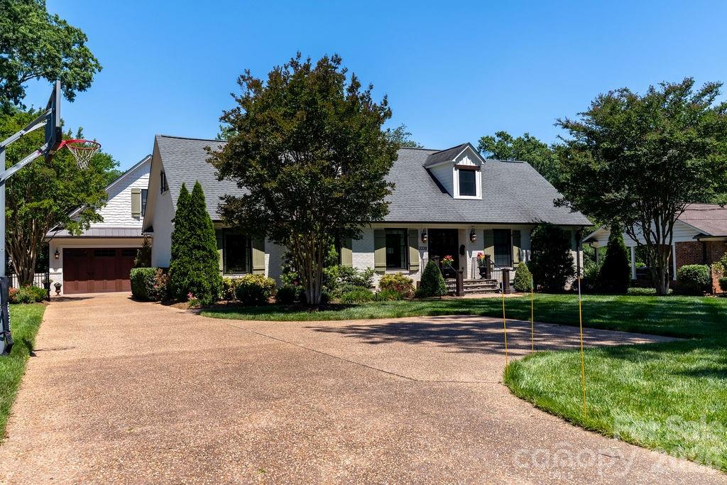 3335 Providence Rd, Charlotte, NC 28211