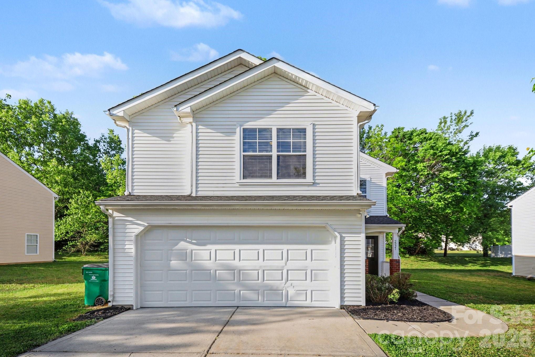 2021 Sonoma Valley Dr, Charlotte, NC 28214