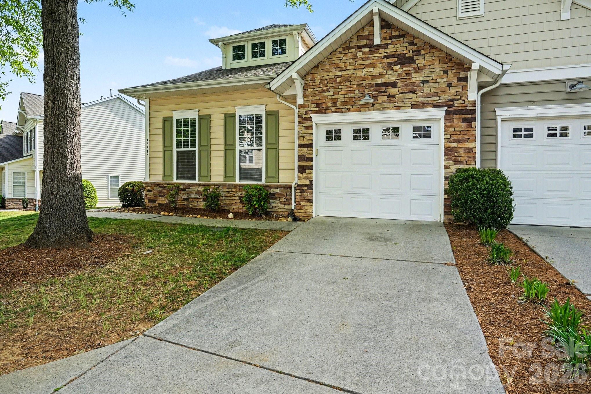 6005 Pale Moss Ln, Charlotte, NC 28269