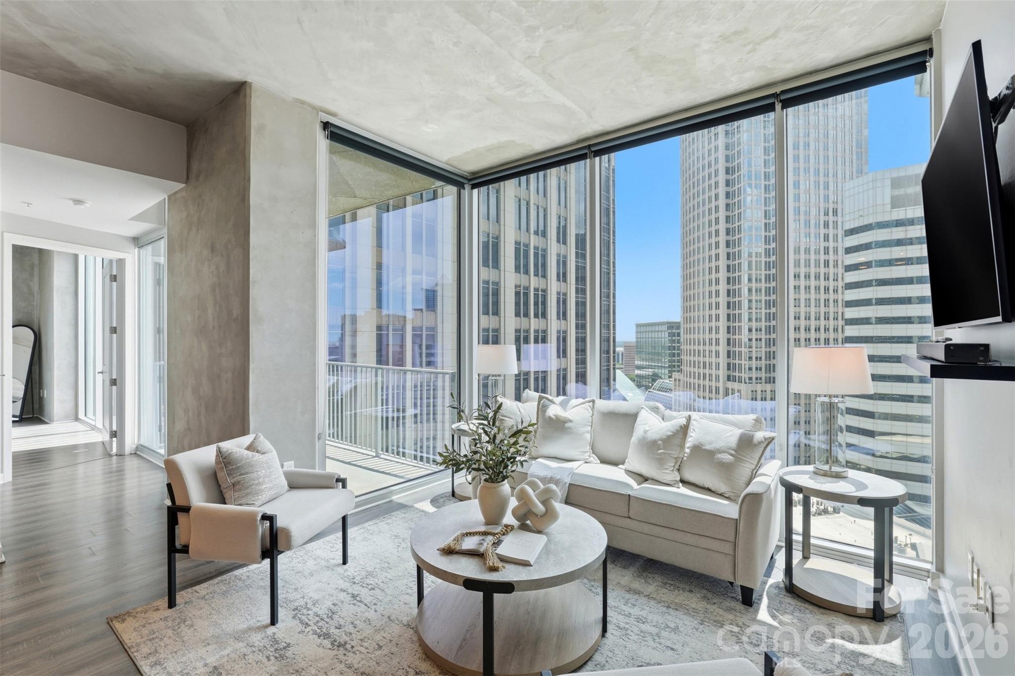 210 N Church St #1807, Charlotte, NC 28202