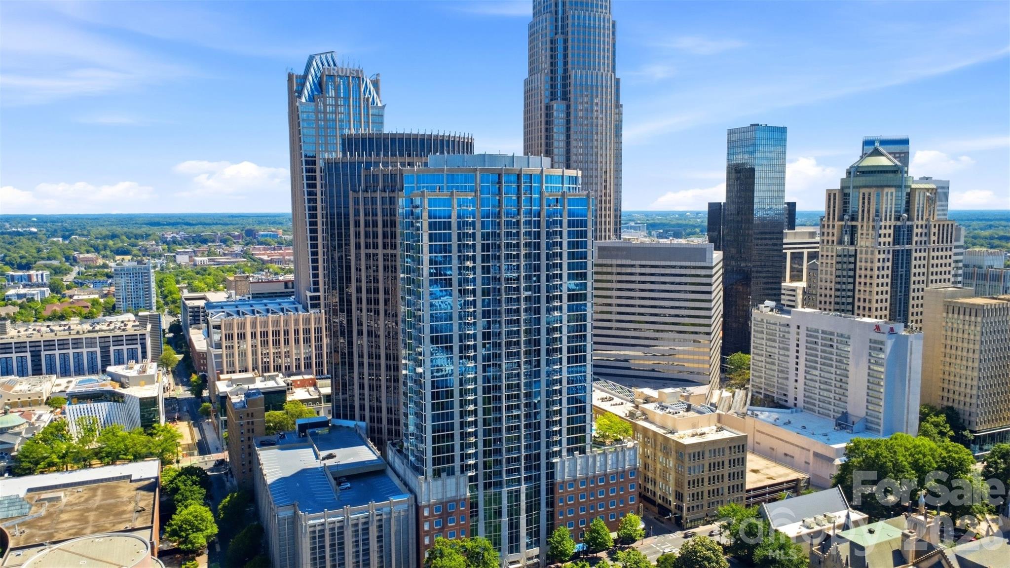 210 N Church St #1807, Charlotte, NC 28202