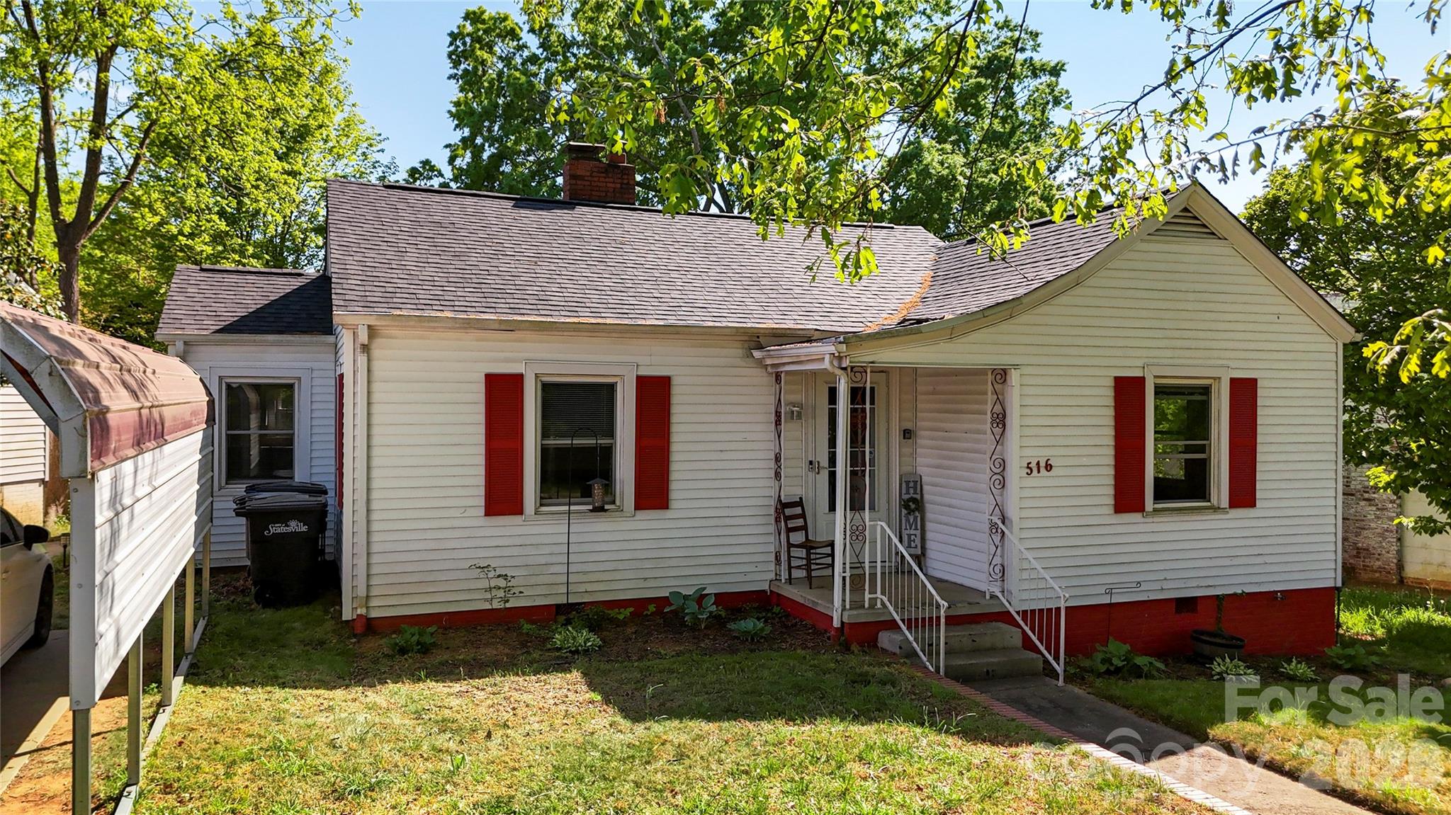 516 Margaret Dr, Statesville, NC 28677