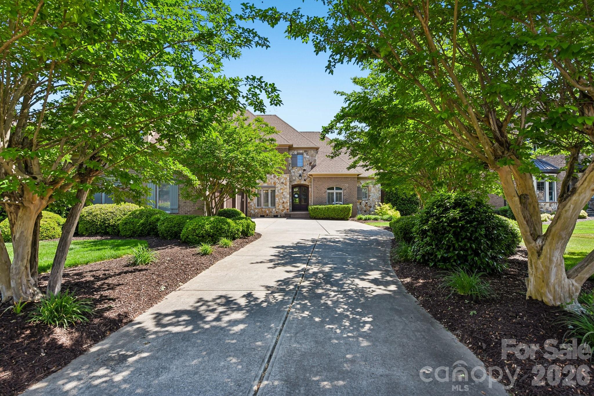 209 Glenmoor Dr, Waxhaw, NC 28173