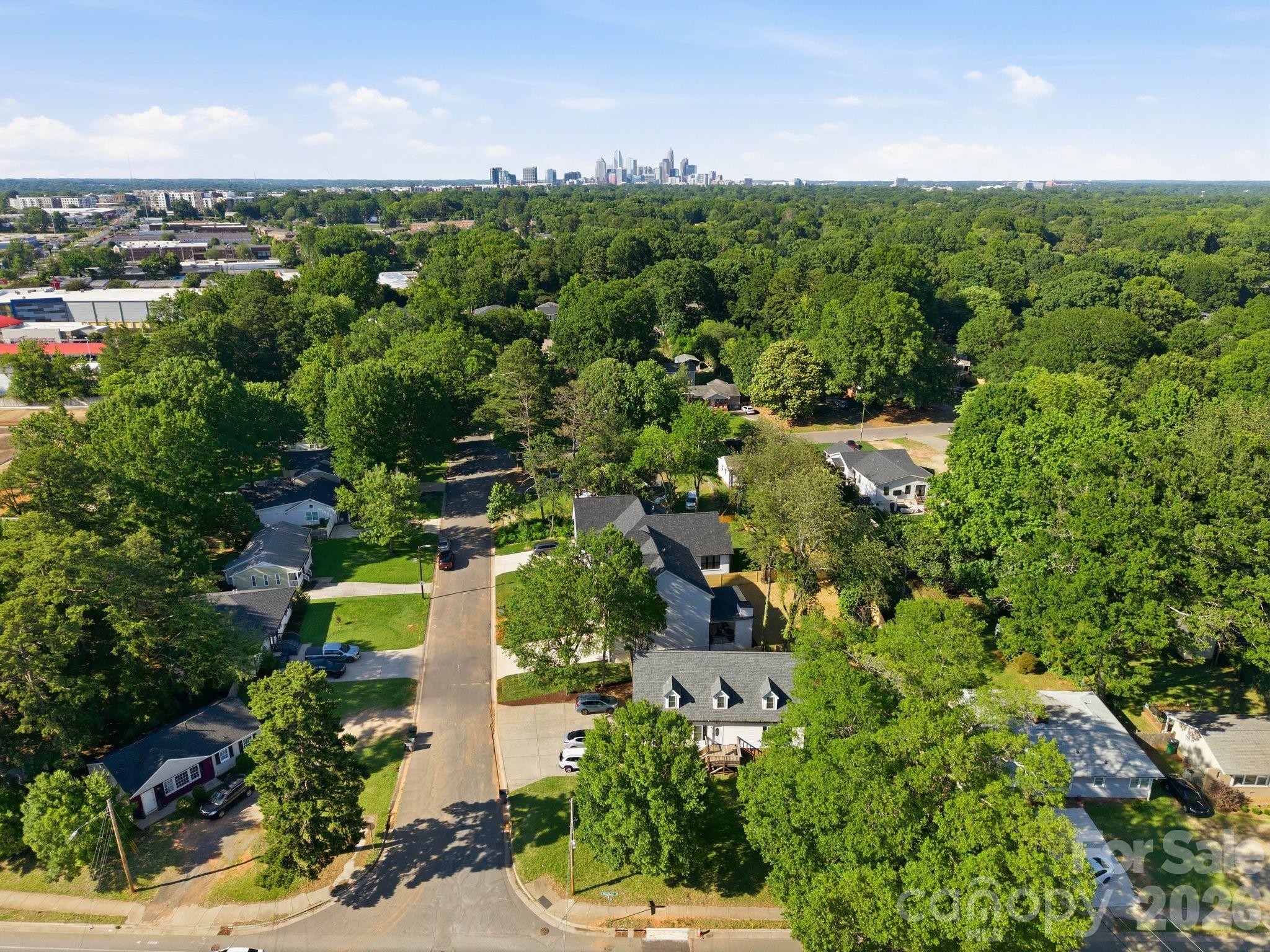 4645 Connecting Rd, Charlotte, NC 28209