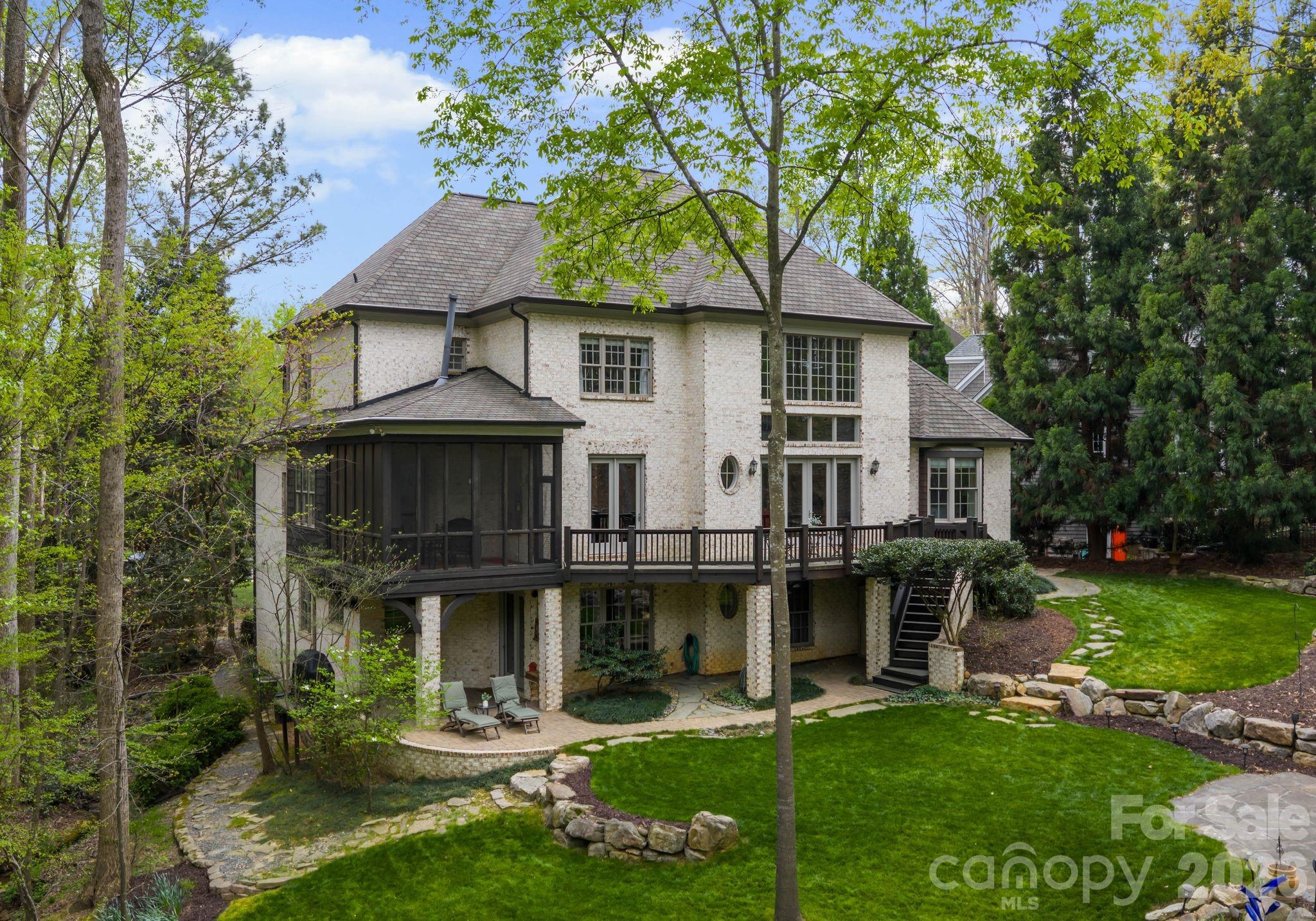 1514 Elmsford Ln, Matthews, NC 28105