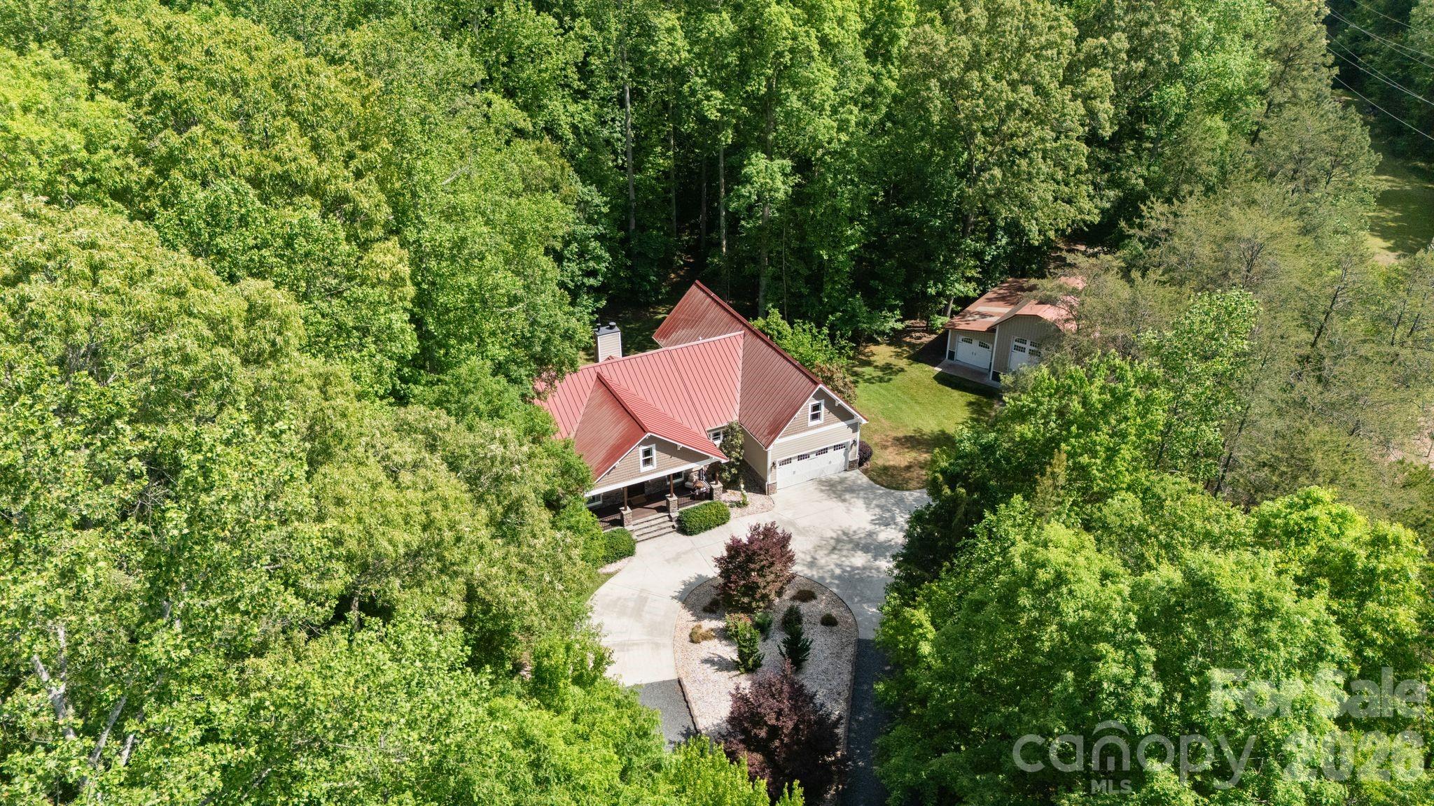 2599 Highway 557 Hw, Clover, SC 29710
