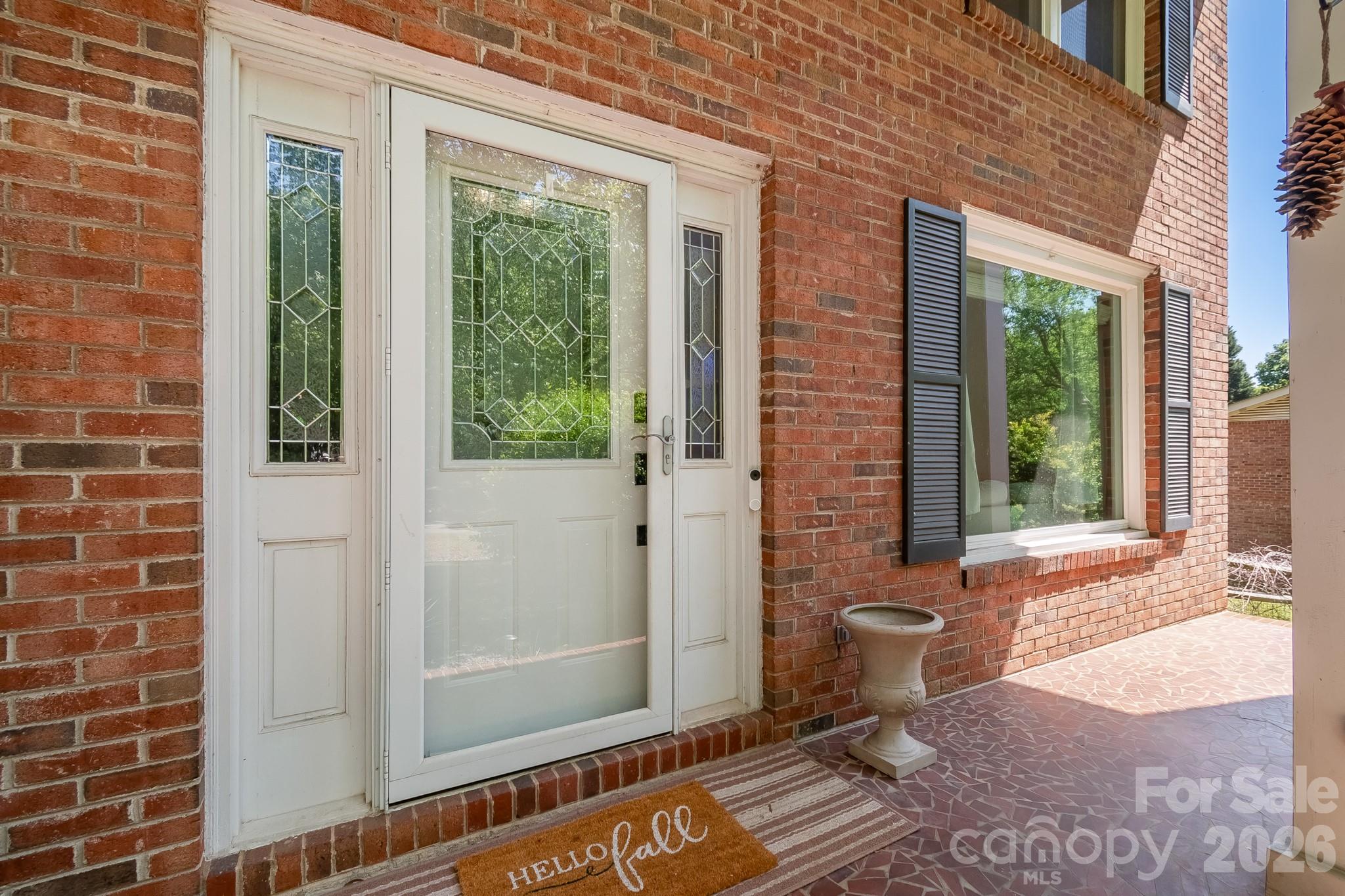 6070 Ferncliff Dr, Concord, NC 28027